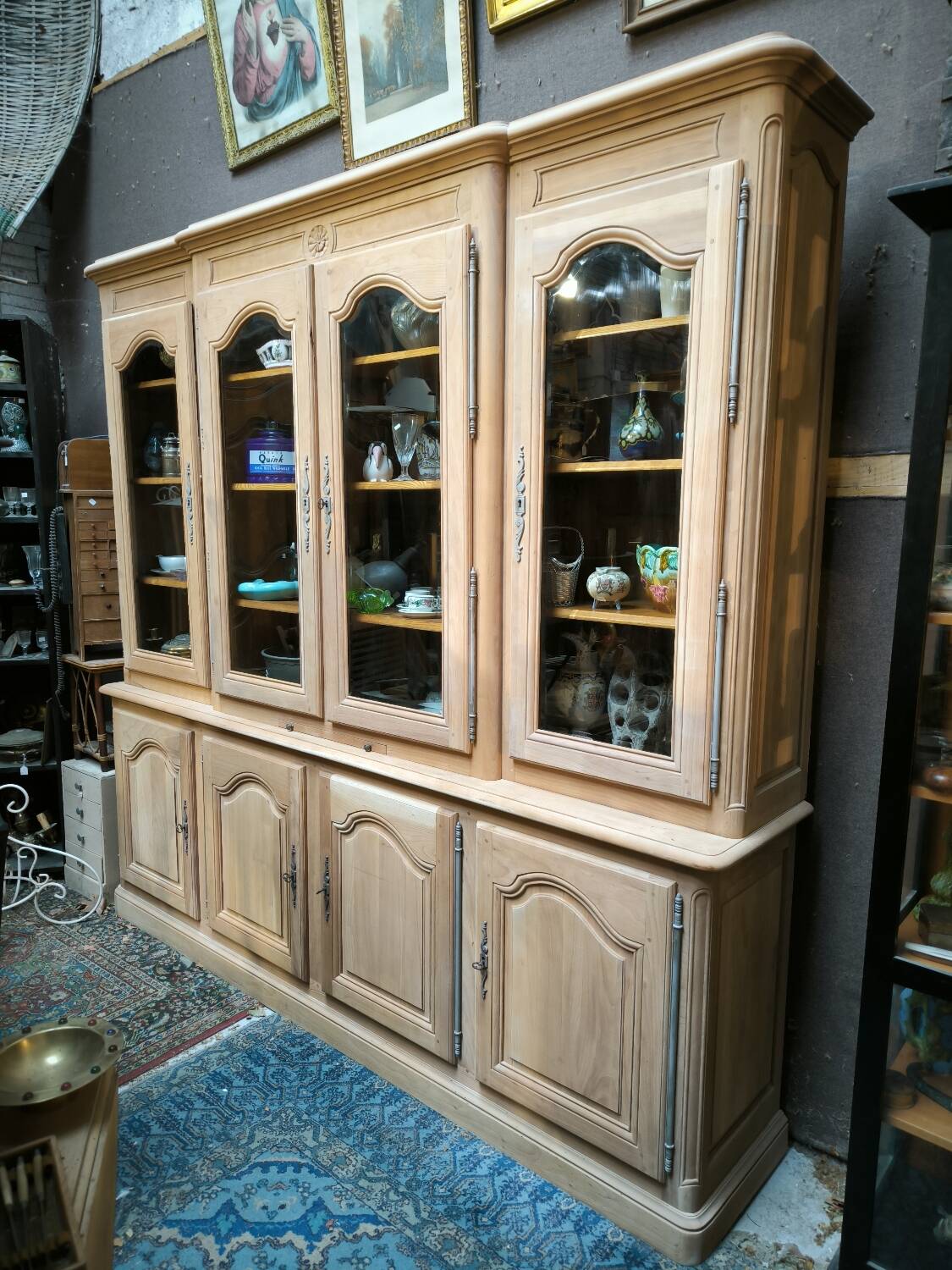 Bookcase in solid cherry and ash wood