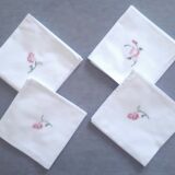 4 serviettes brodées