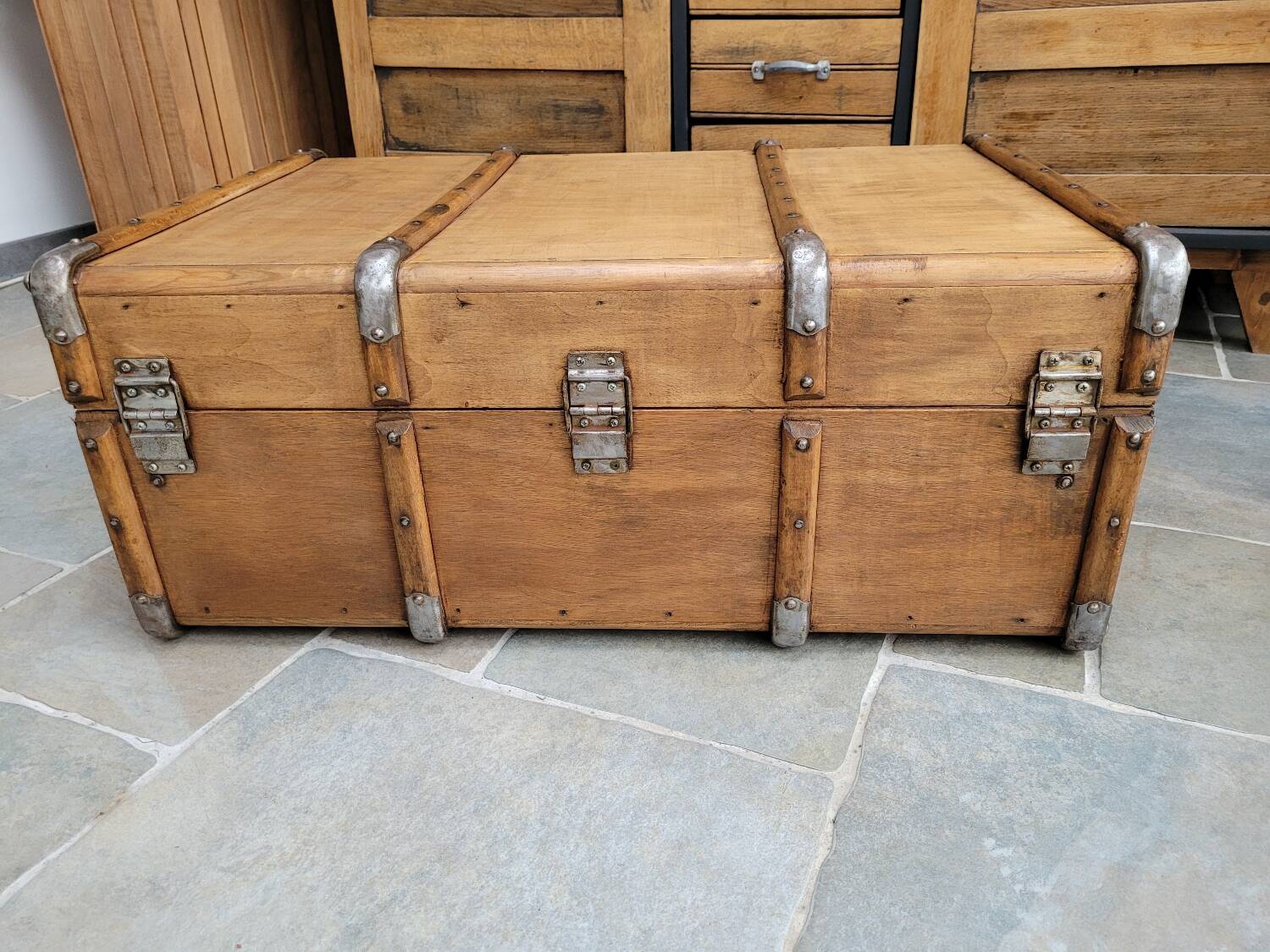 Malle en bois