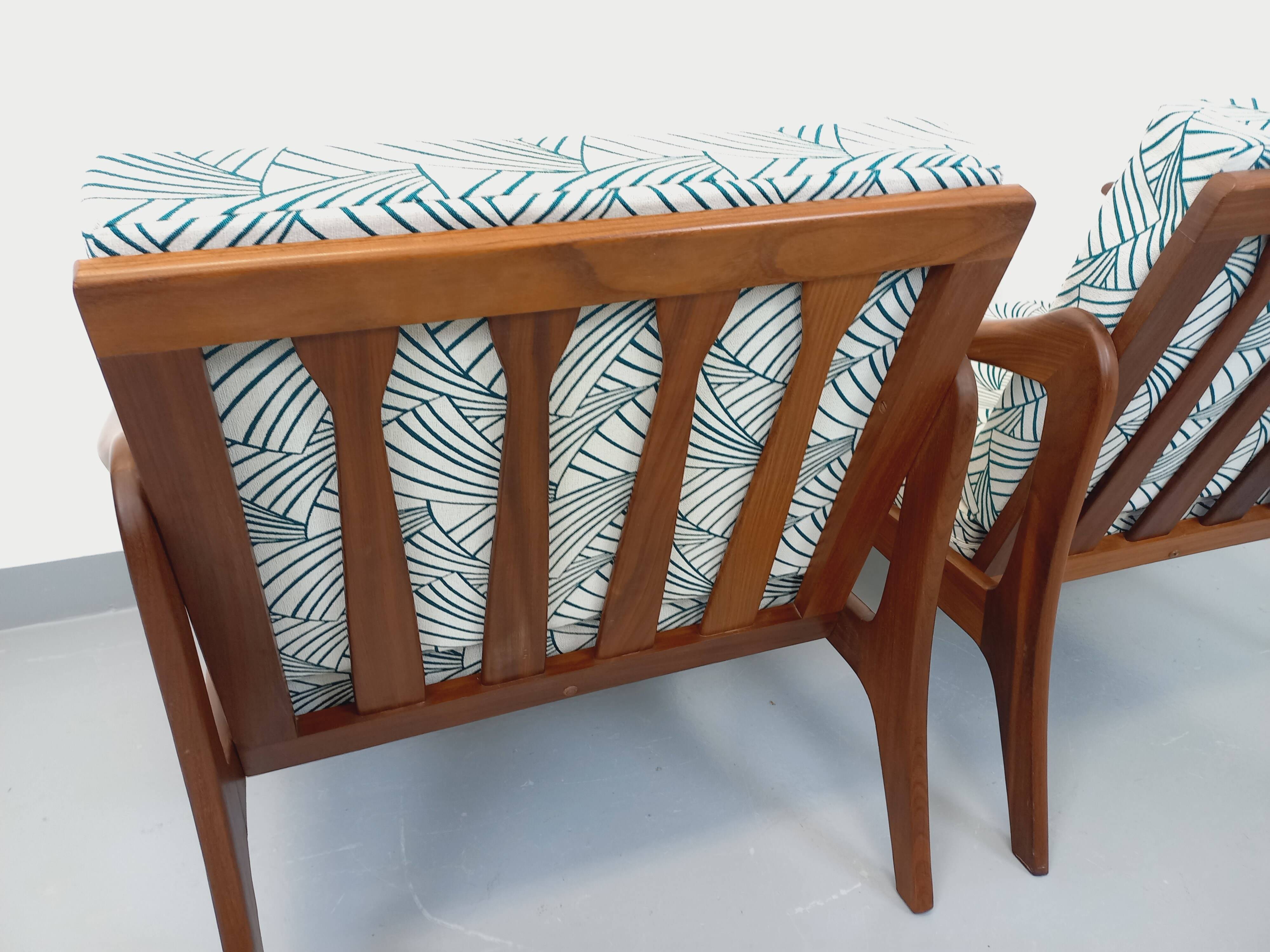 Pair of vintage Scandinavian Arne Wahl Iversen armchairs for Komfort teak