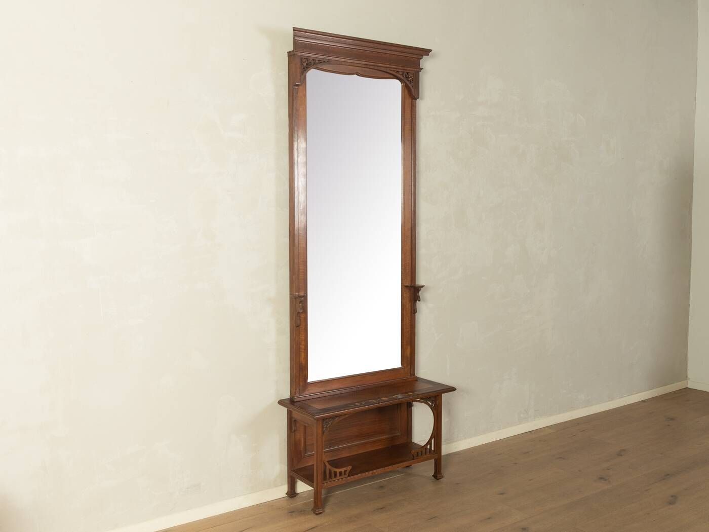 Antique mirror wardrobe from the early 1900s in Art Nouveau style
