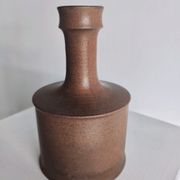 Brown enamelled earth vase Nanni Valentini (1932-1985) for Franco Bucci (1933-2002)