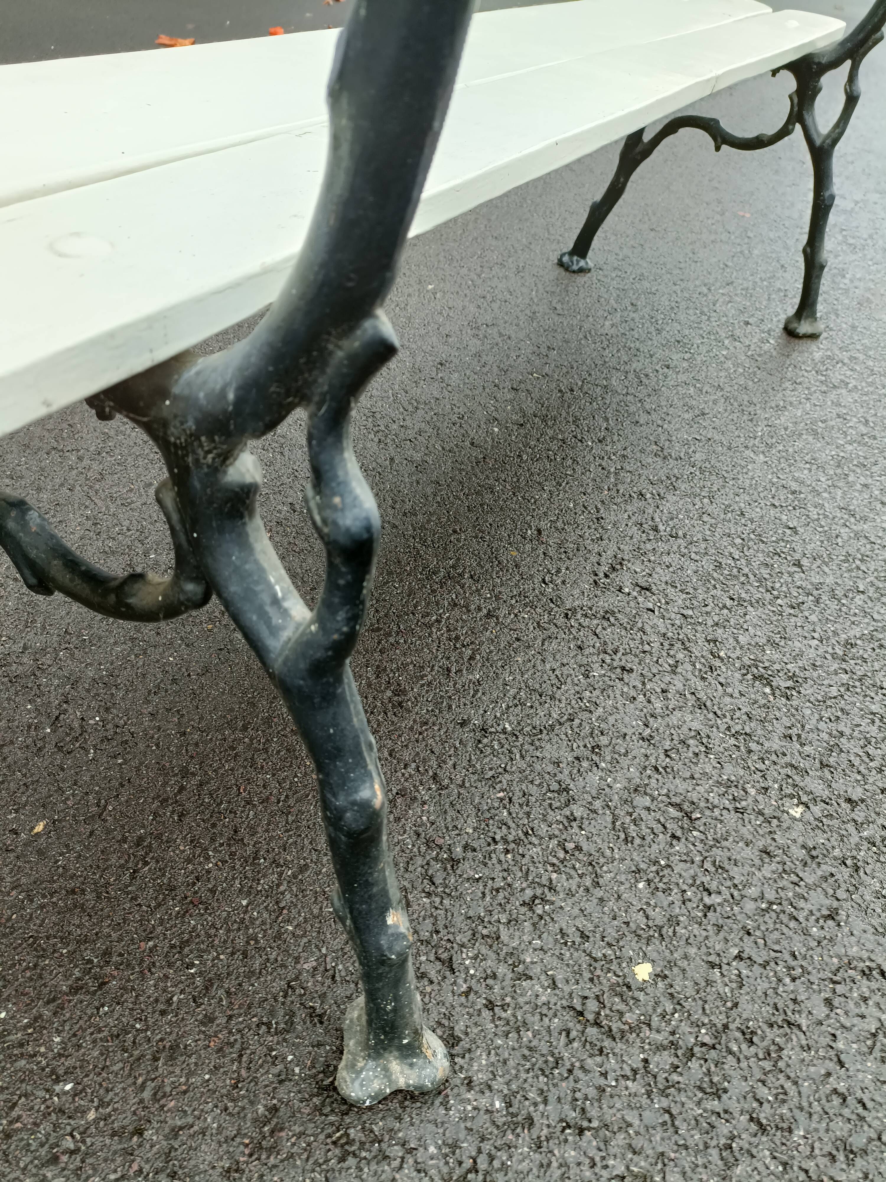 Garden bench old cast iron feet