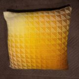 Seventies period cushion - 1970s
