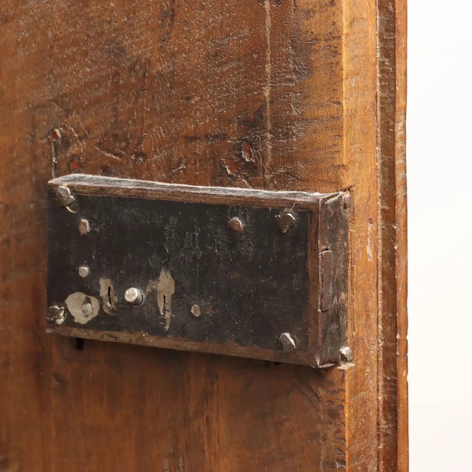 Antique double-bodied buffet, early 17th century, walnut doors.