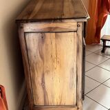 Chest of dishes