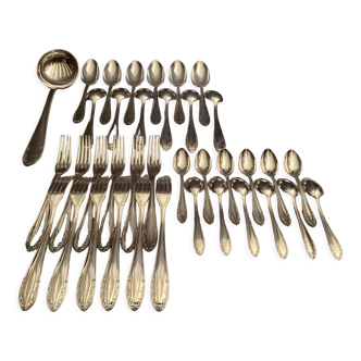 Ménagère en métal argenté de style Régence fourchettes cuillères louche