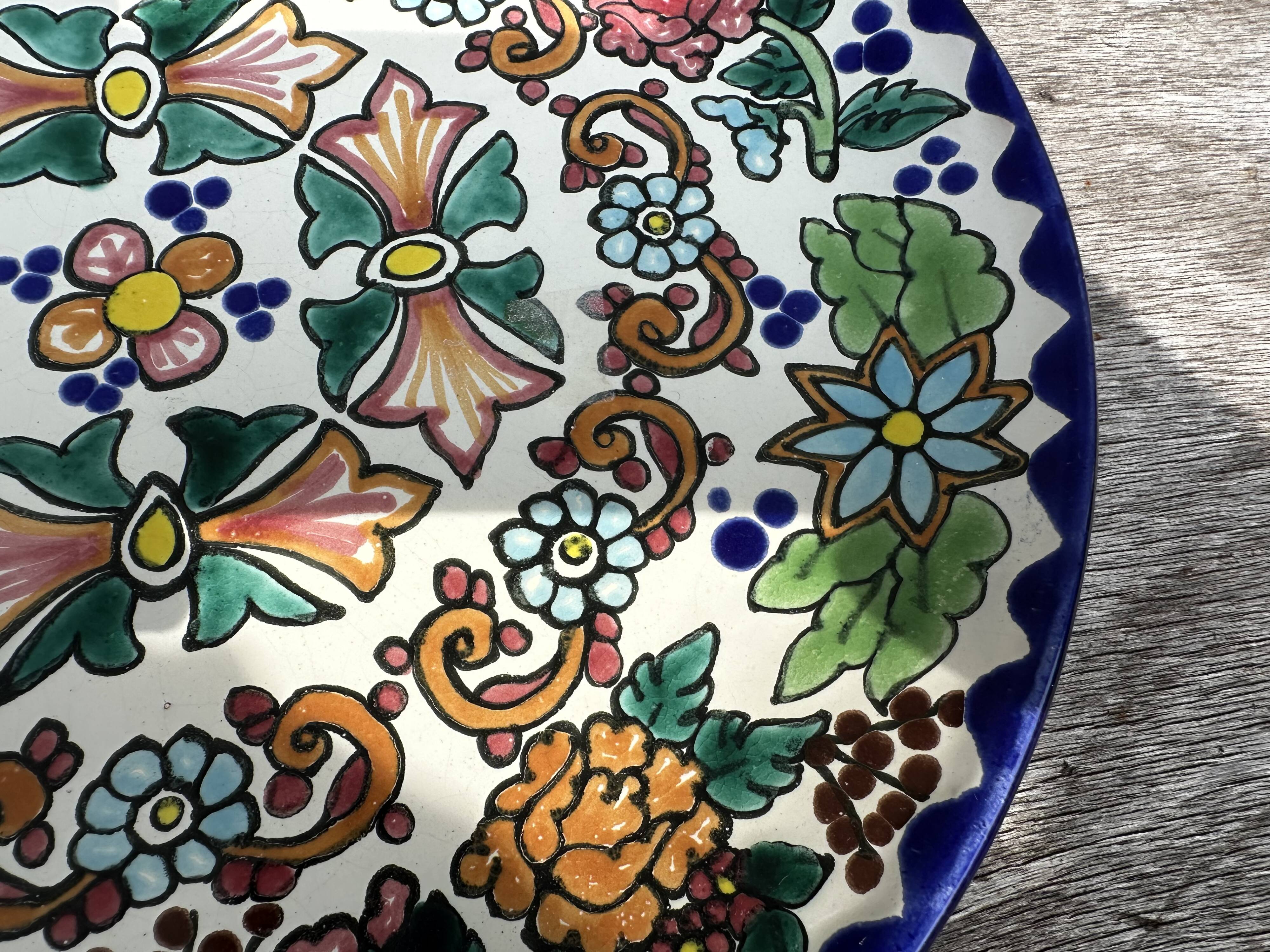 Talavera Dish - Vintage Mexican Ceramic - Diameter 29 cm