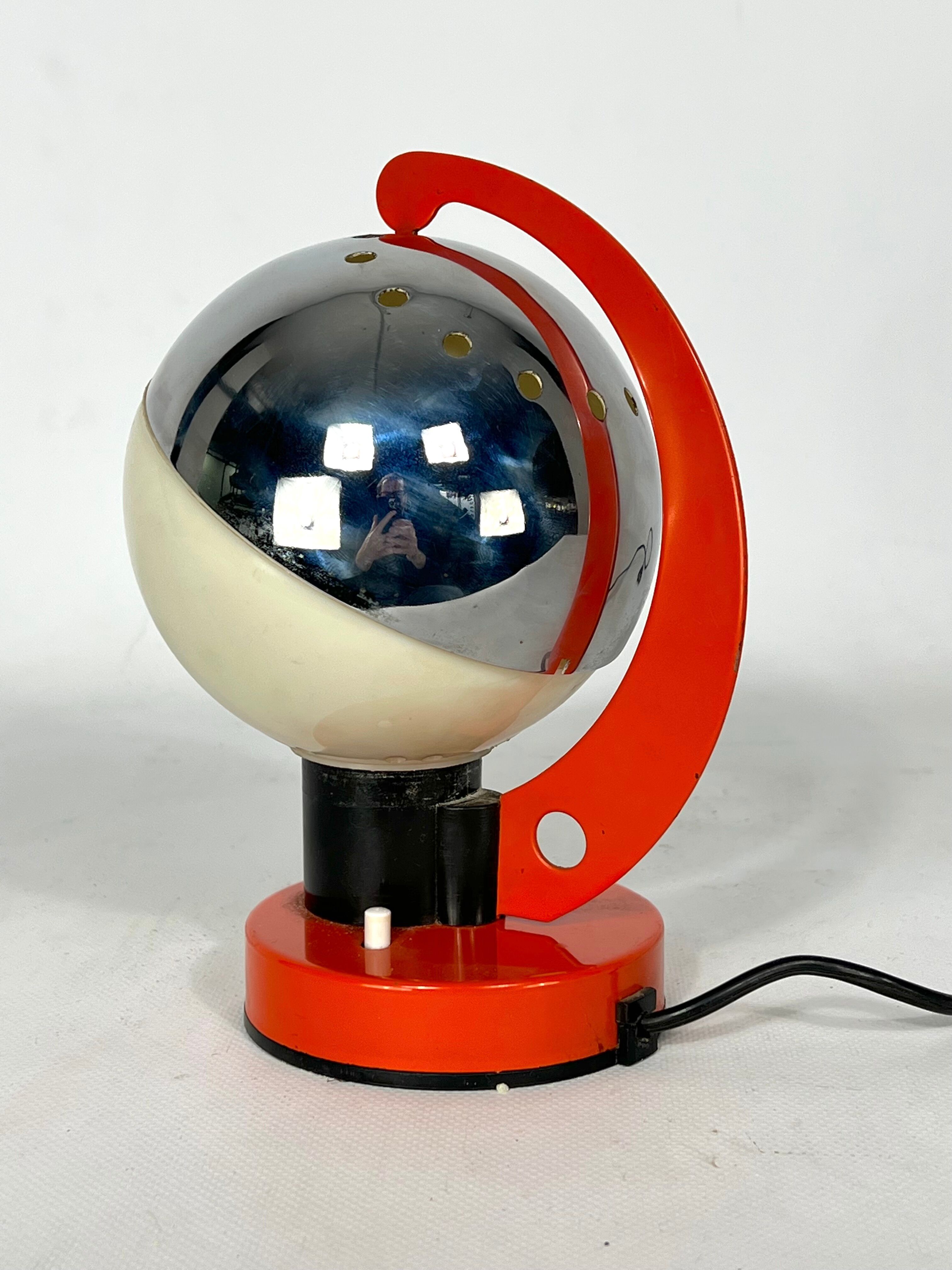Space age Italian metal and plastic table lamp from 60s