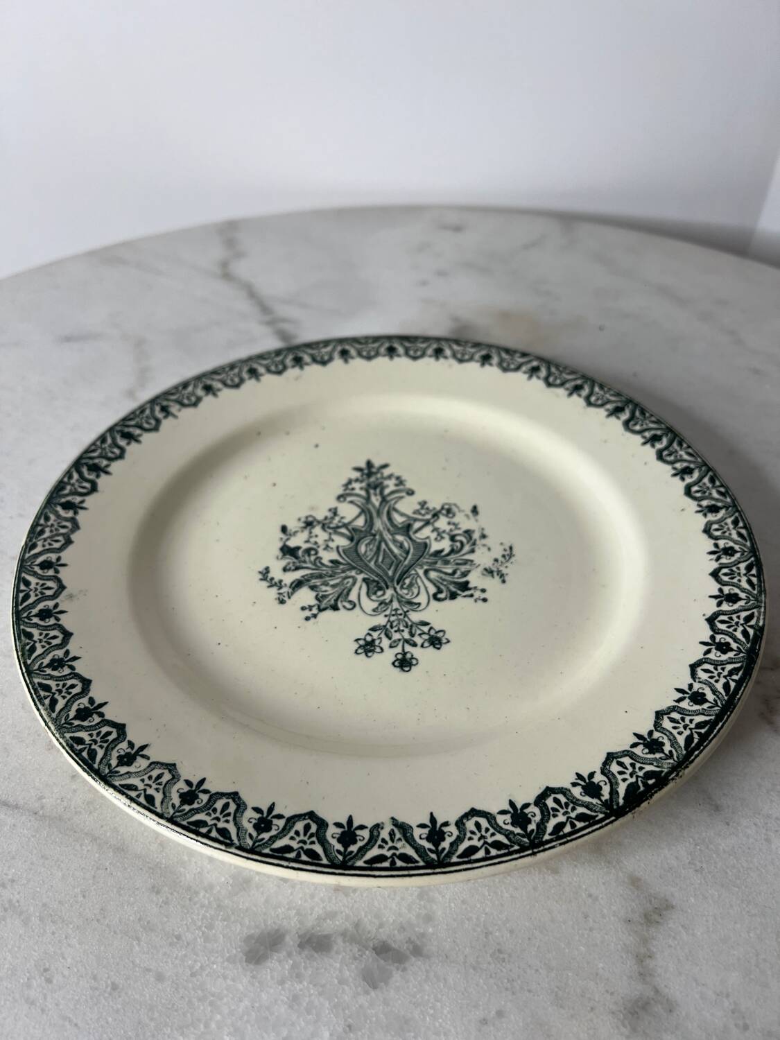 Iron earth plate Salins Alhambra