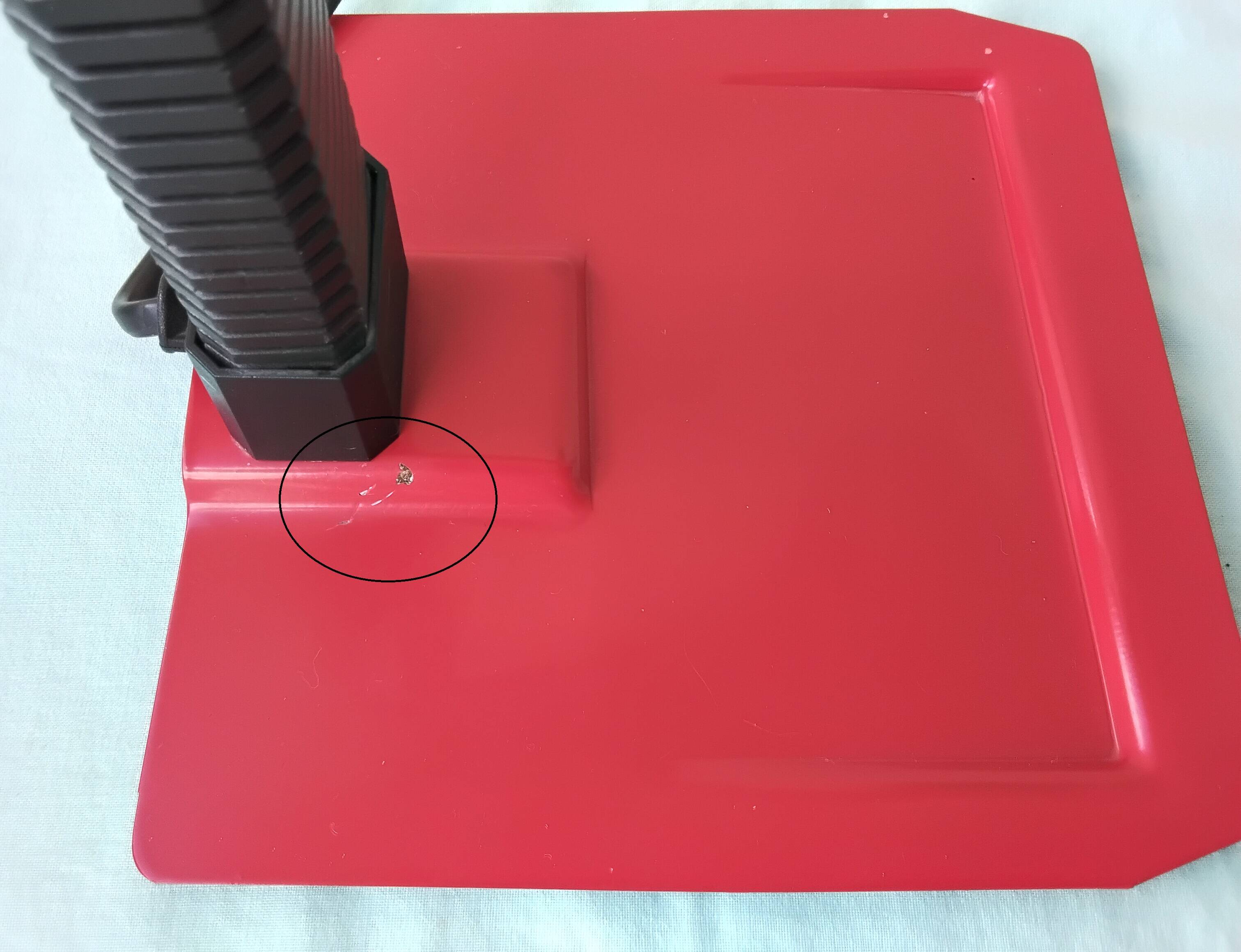 Lampe de bureau rouge