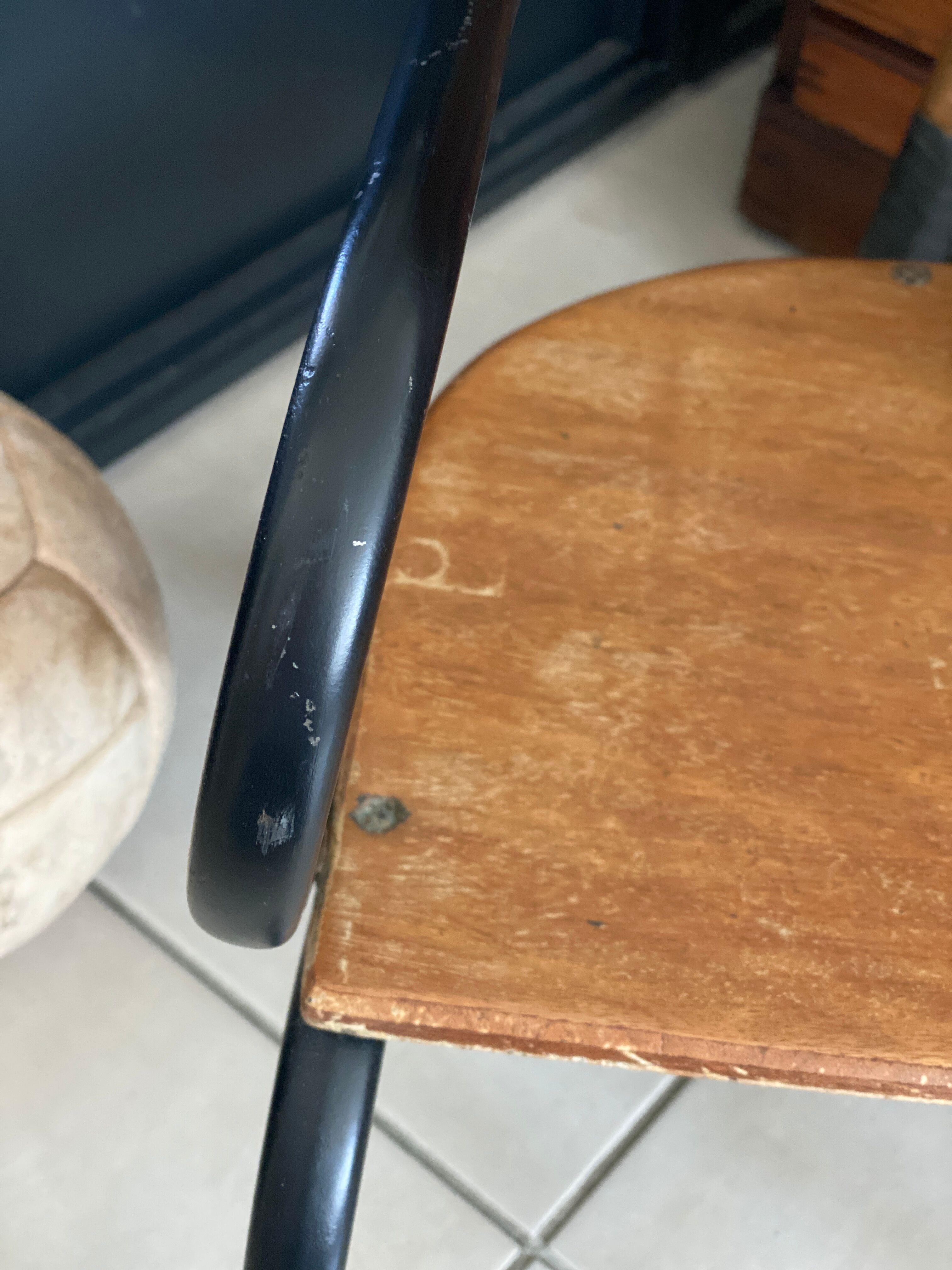 Chaise écolier enfant vintage de Jacques Hitier