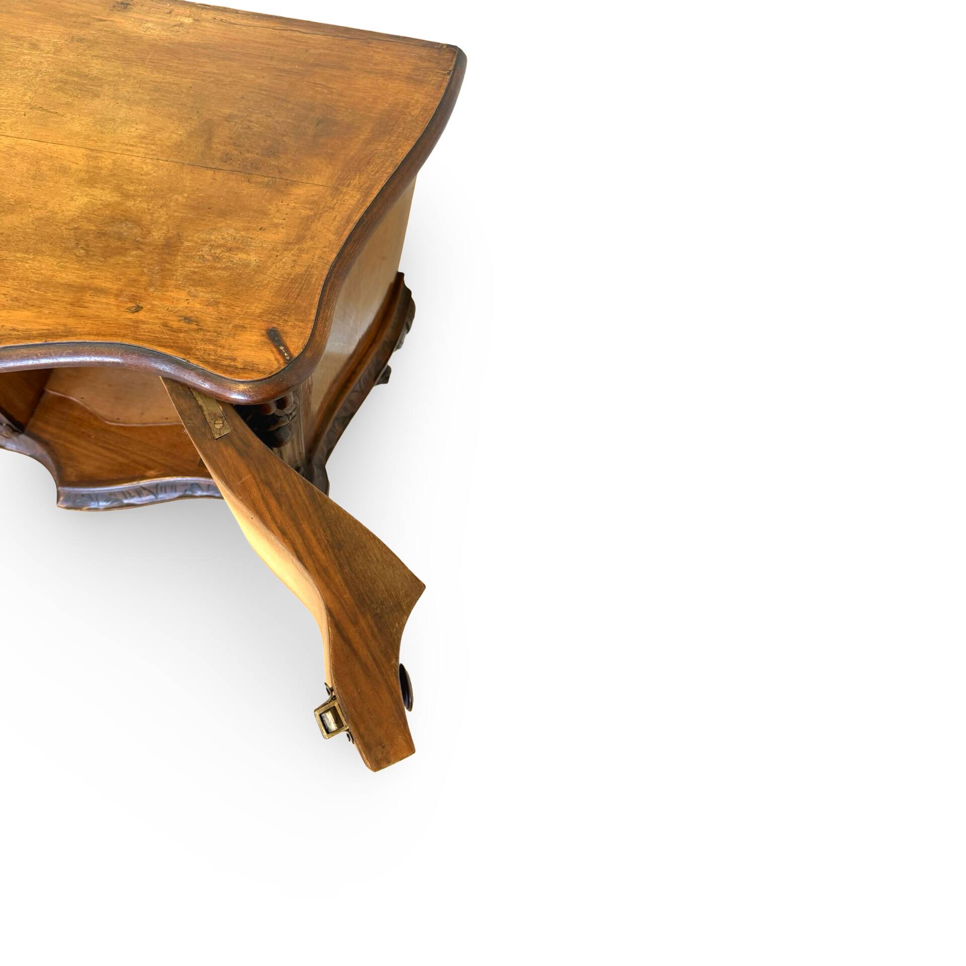 Italian console/petinus from the 1930s.