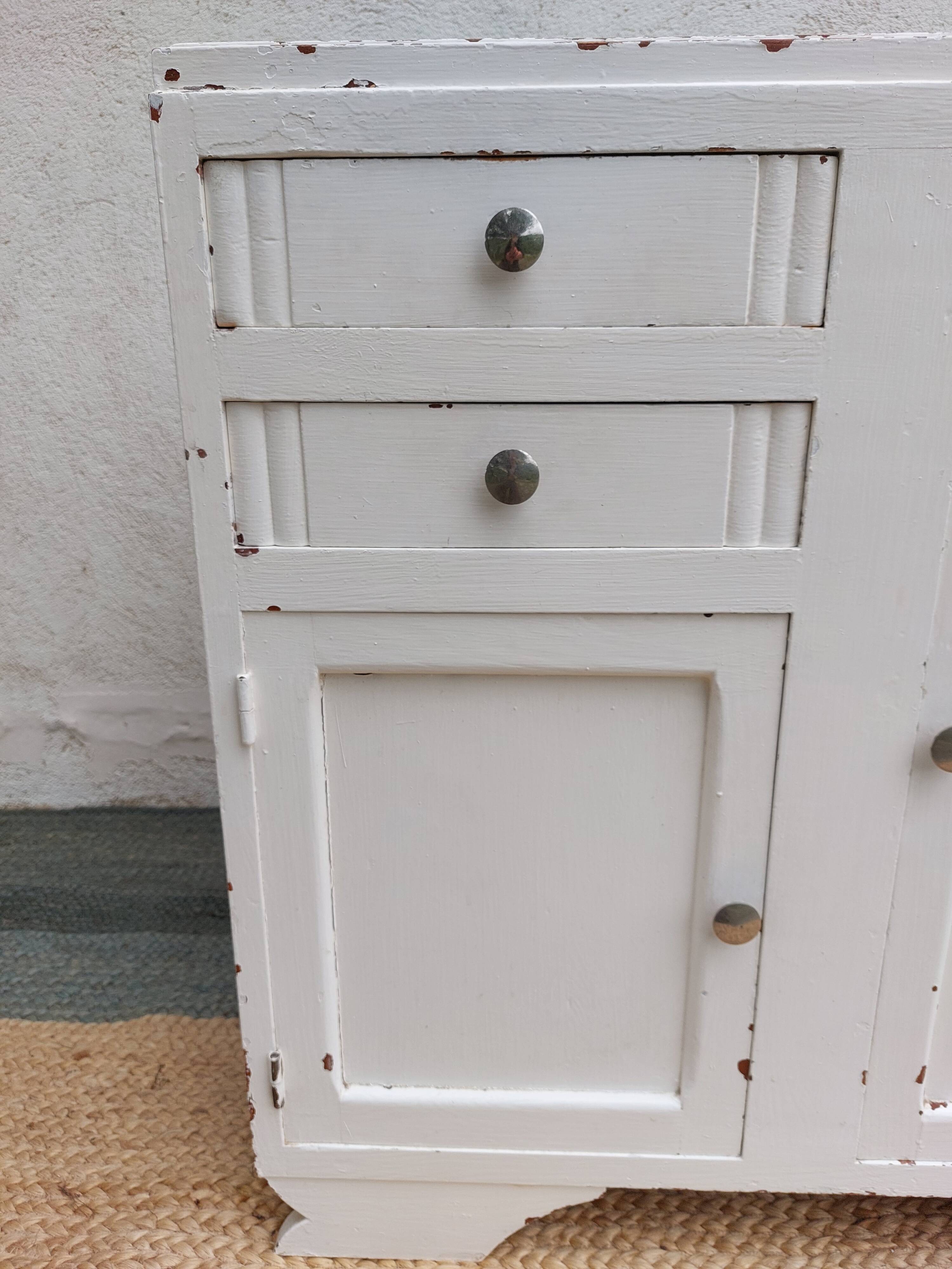 Small white Mado buffet, chippy paint
