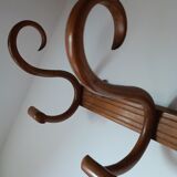 Wall coat rack