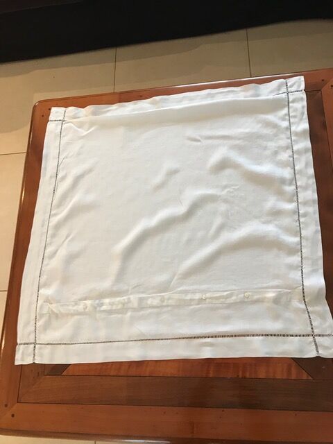 Old-day linen taie monogrammed scale GD