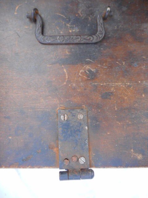 Wooden case of trade 1920'