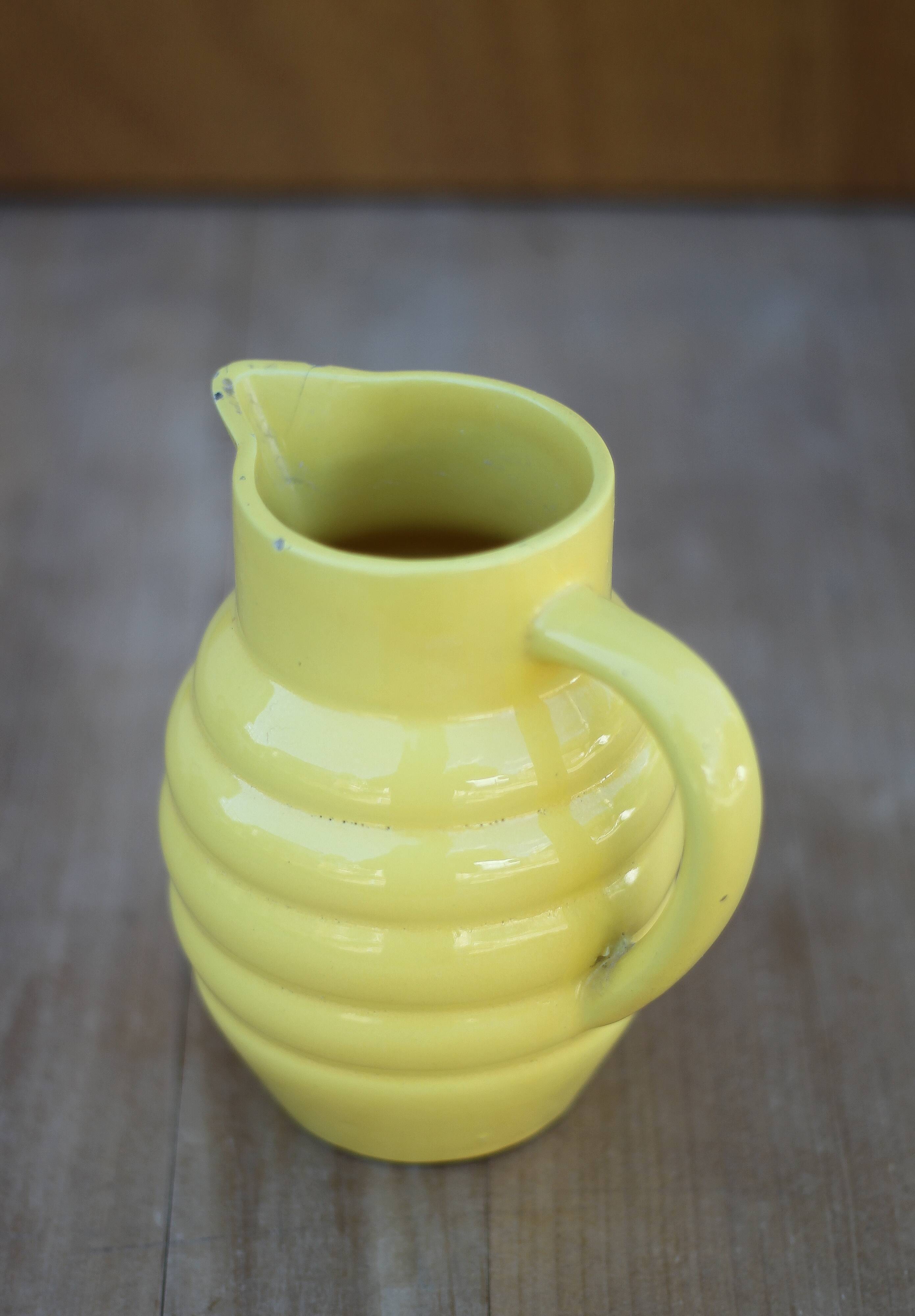 Pitcher St Clément France Lorraine 869, yellow pitcher
