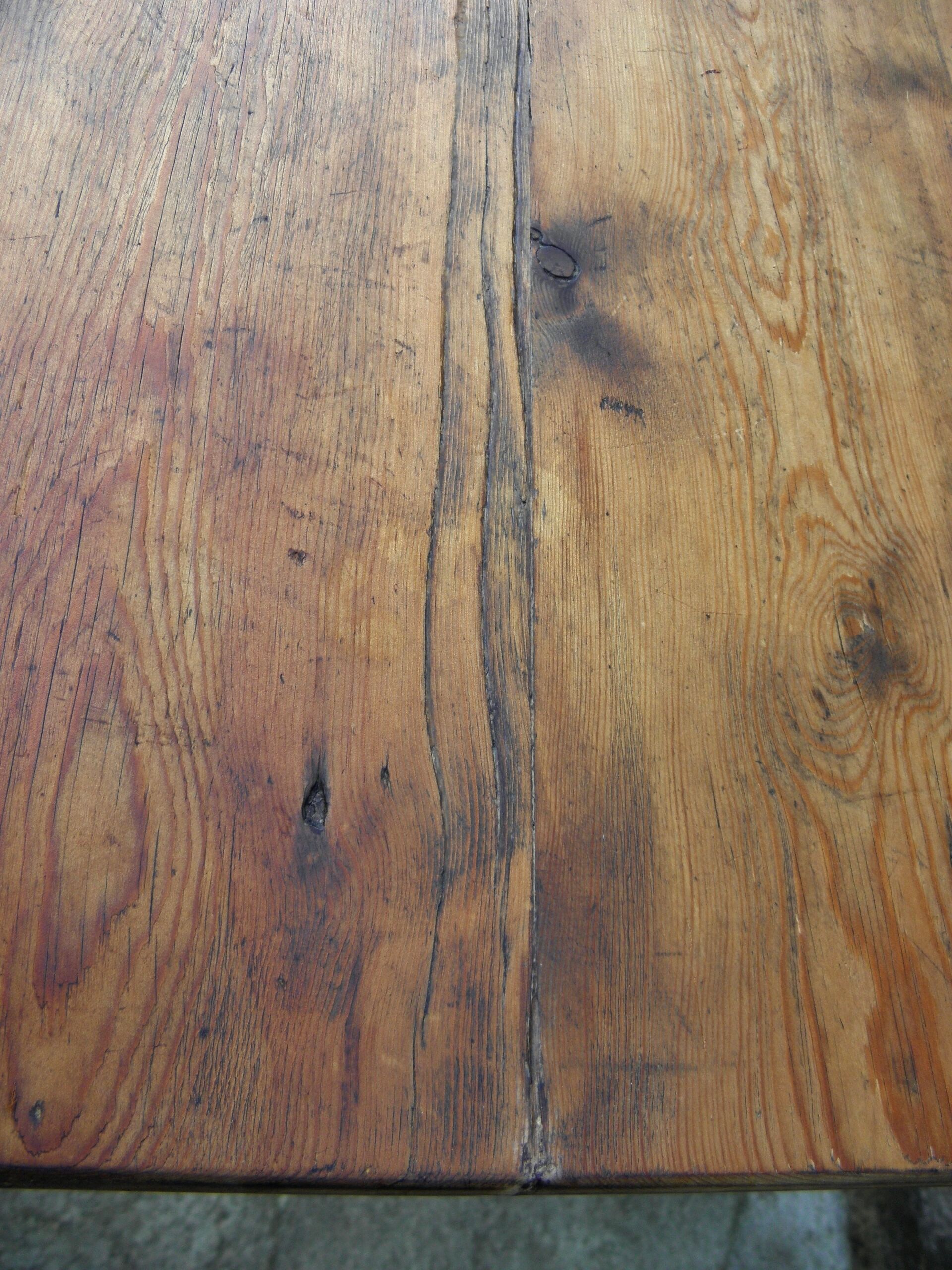 Farm table 110 x 61 cm