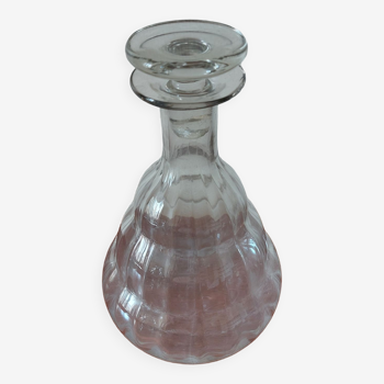 Carafe with transparent cap