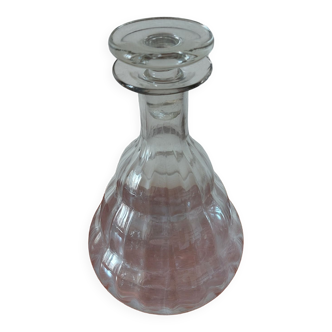 Carafe with transparent cap