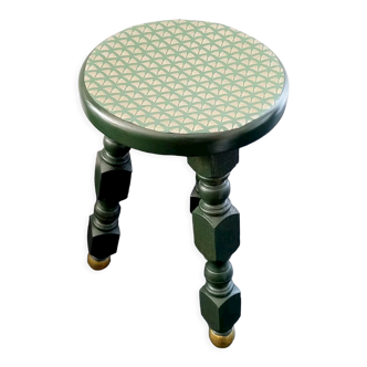 Vintage tripod stool