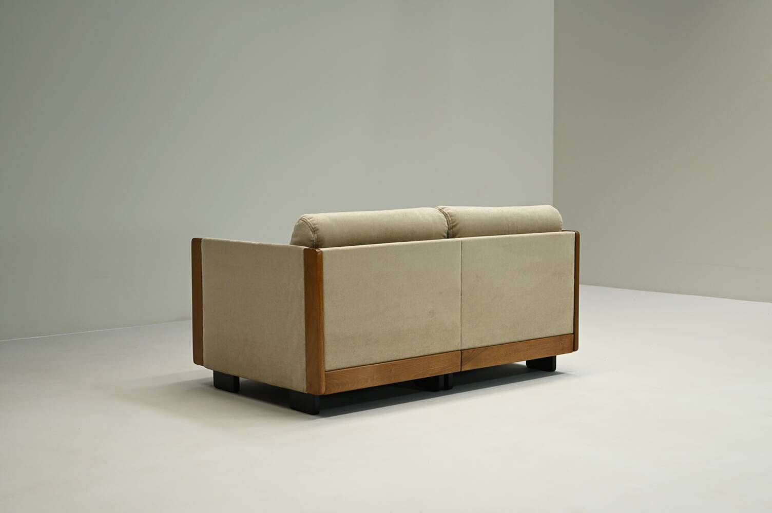 Canapé 920 par Afra & Tobia Scarpa pour Cassina, années 1960, Italie.