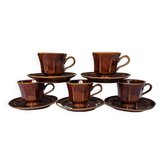Set of 5 vintage coffee cups + saucers