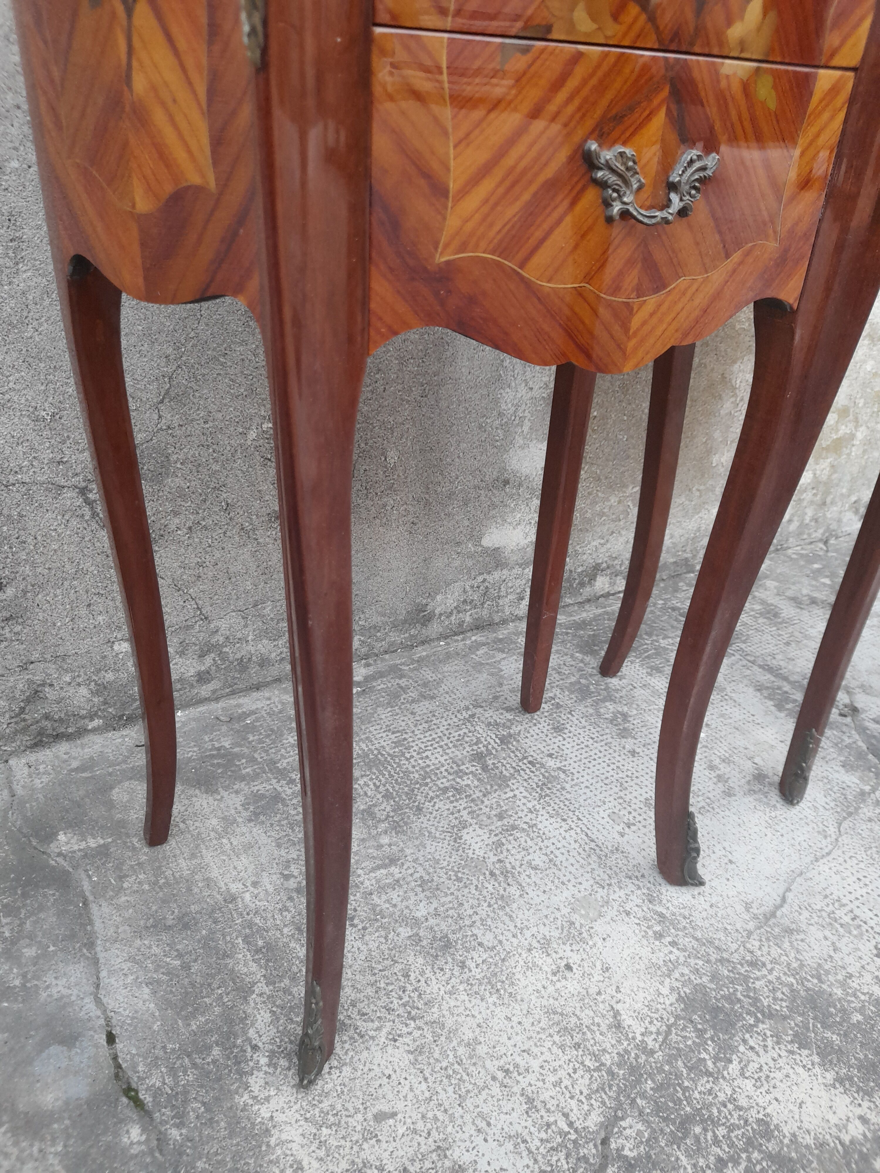 Pair of Louis XV style bedside tables in Marquetry