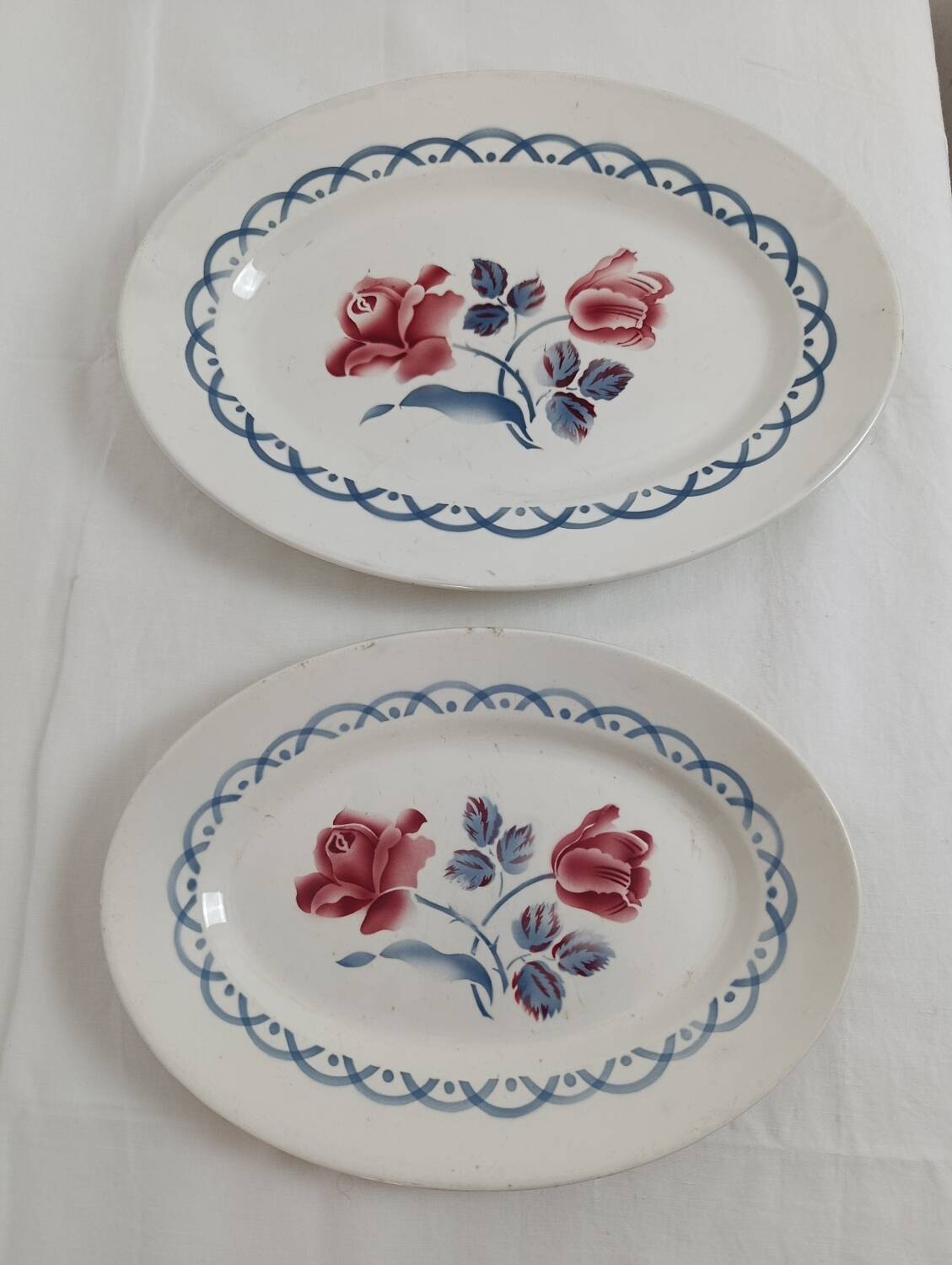 Oval plates Sarreguemines Digoin Cannes set of 2