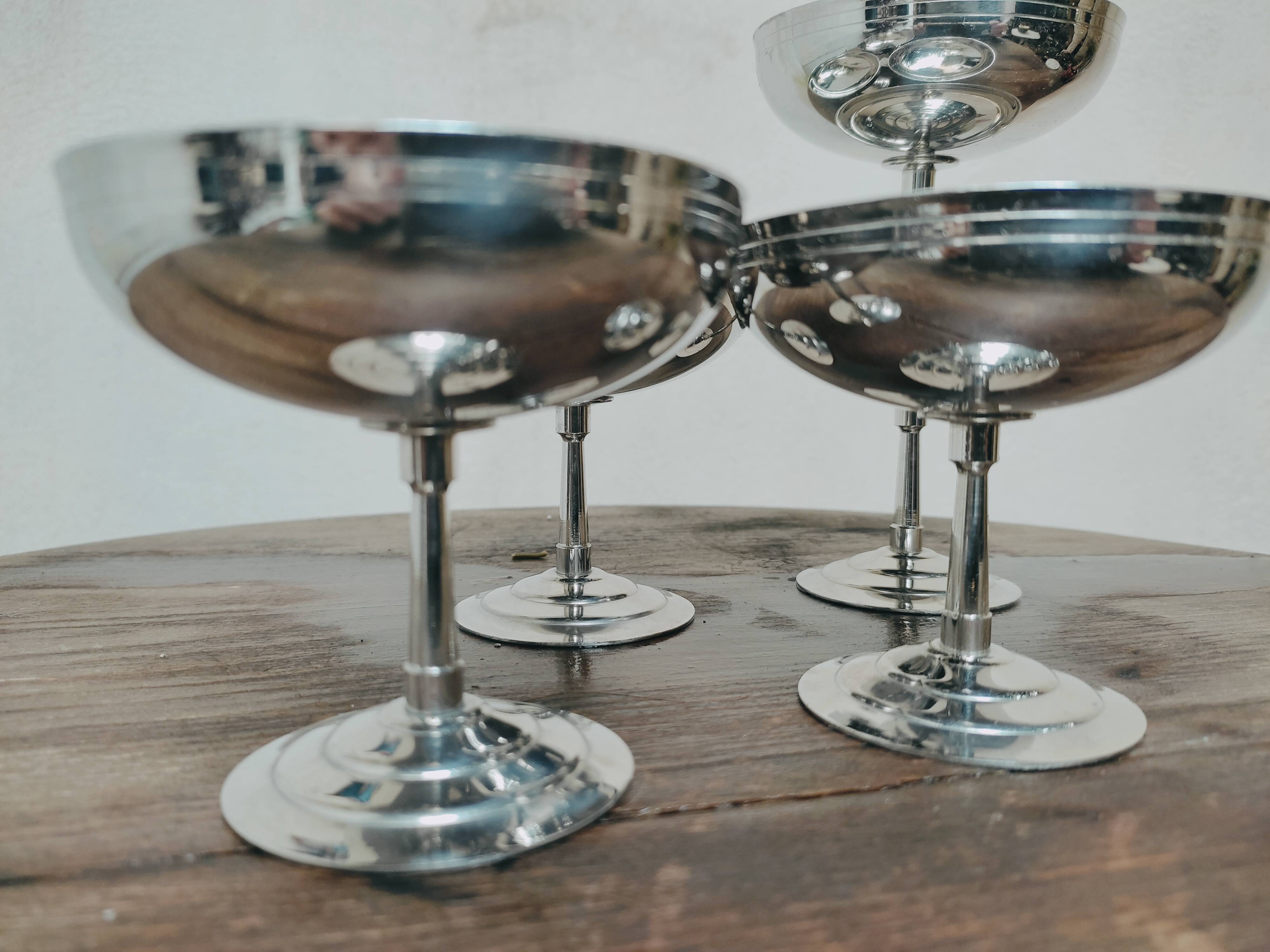 6 stainless steel standing dessert cups by Rémy letang