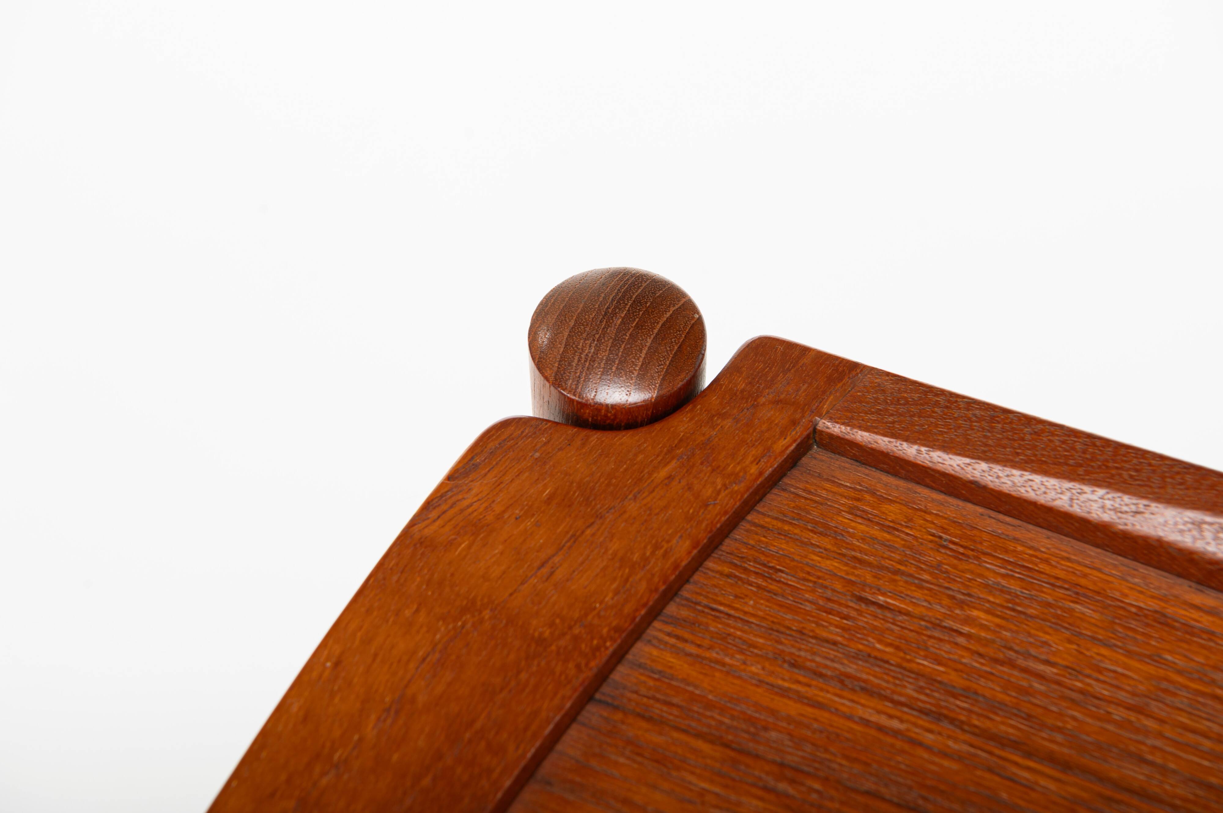 Serving trolley by Poul Hundevad