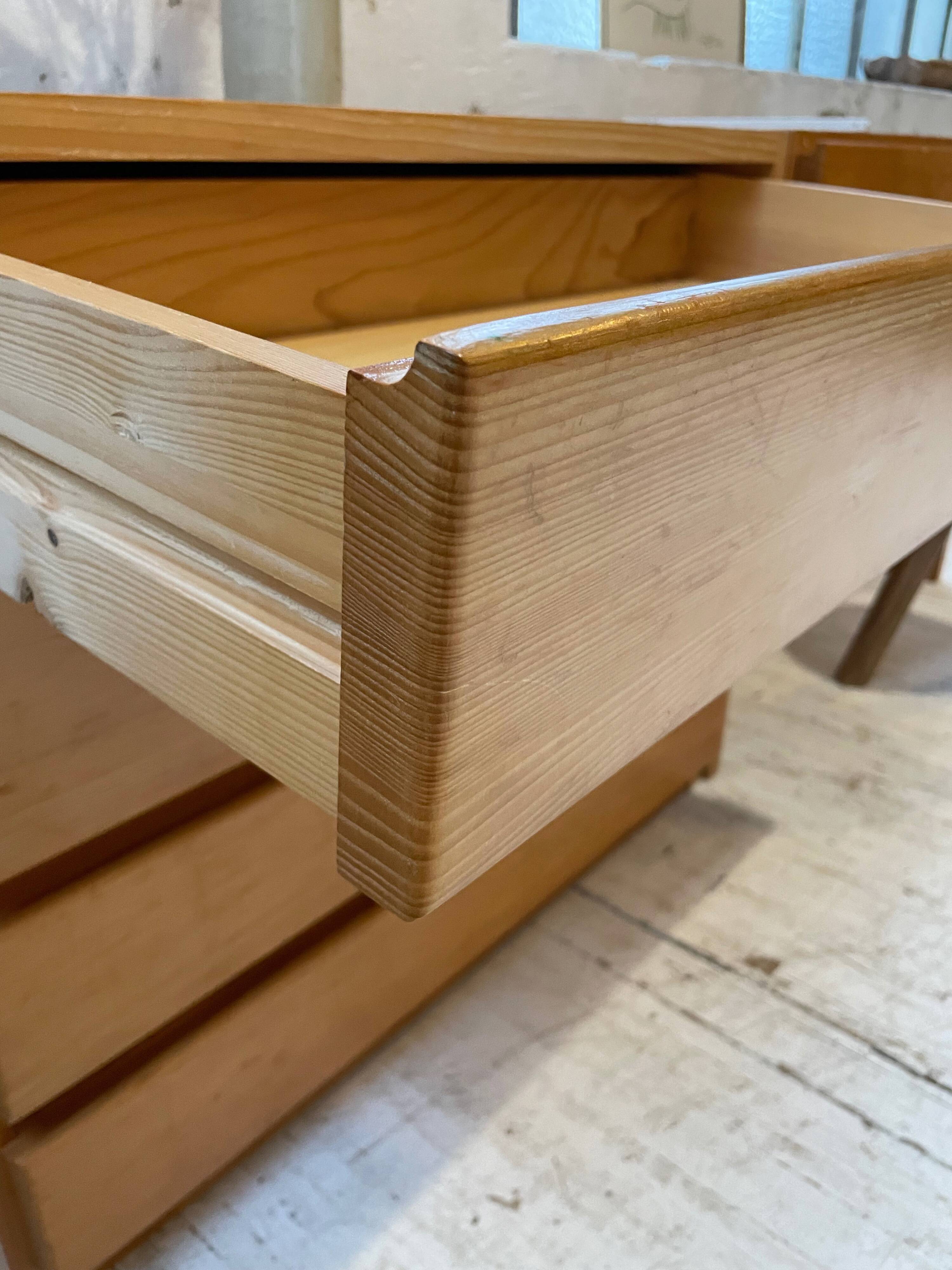 Orme Bureau Regain Savoie