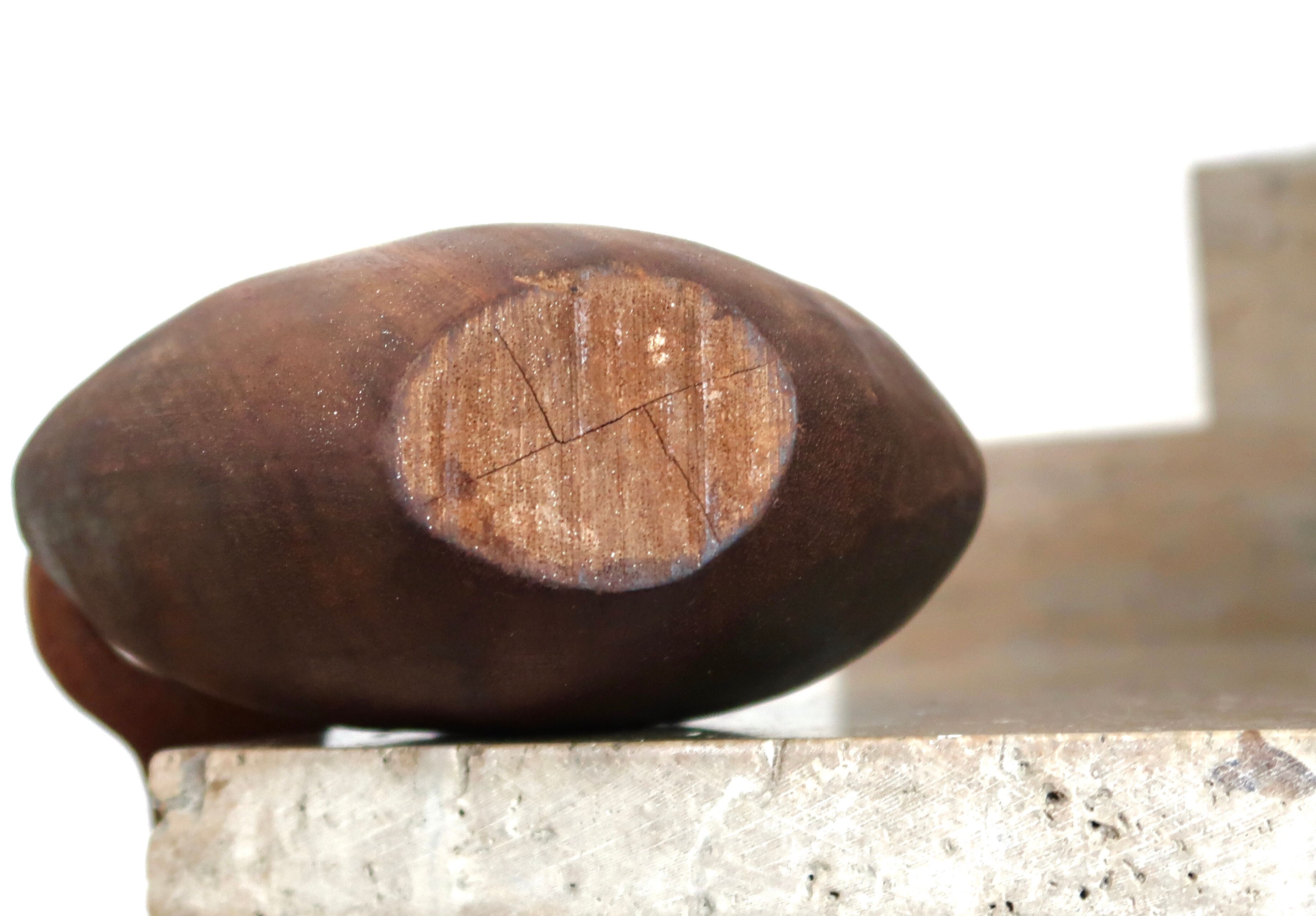 Vase à anses en bois années 50
