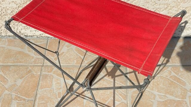 Folding nomad stool from camping rouge