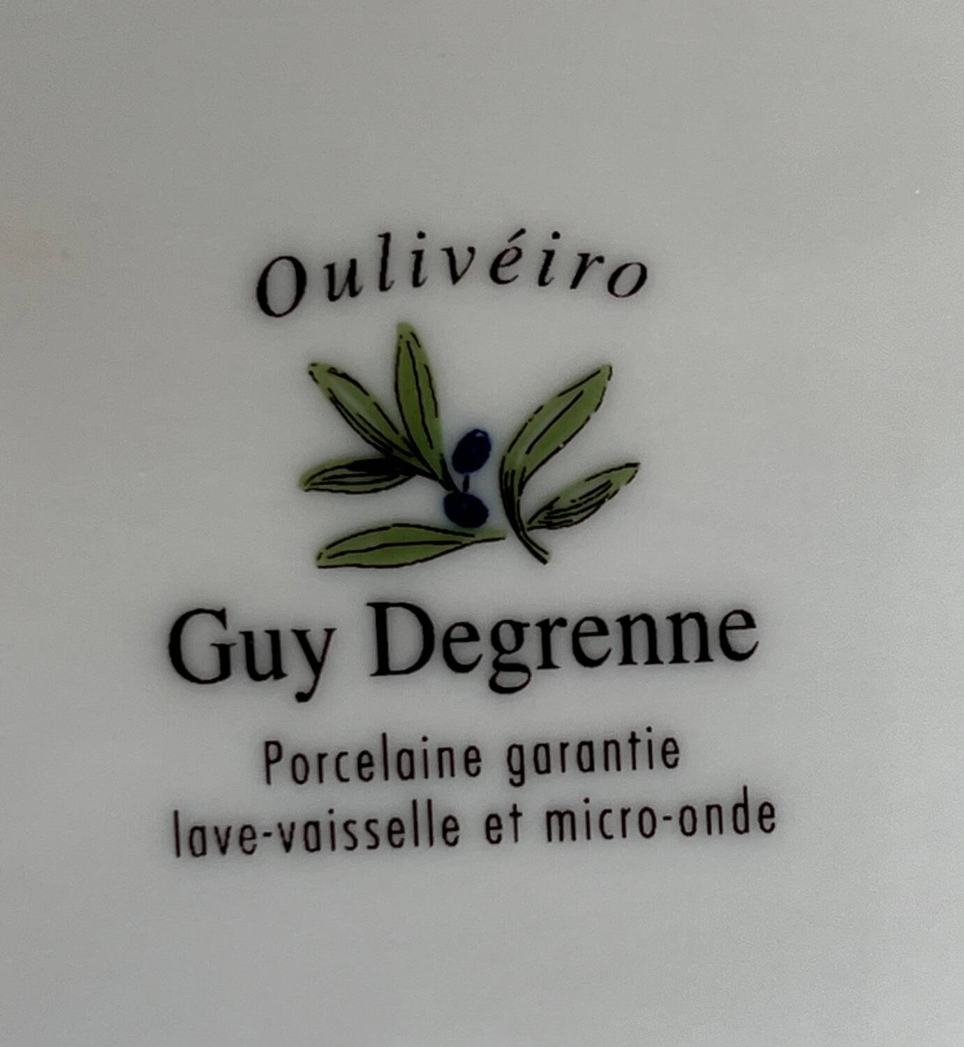 Guy Degrenne porcelain butter dish