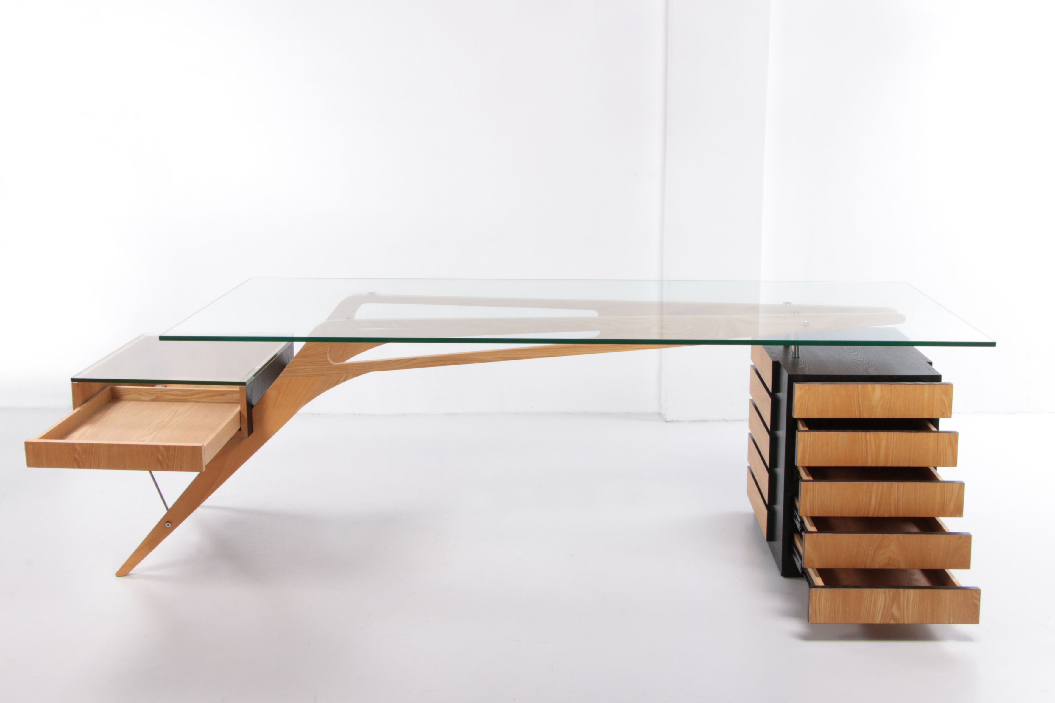 Zanotta Cavour CM desk designed by Carlo Mollino in 1949