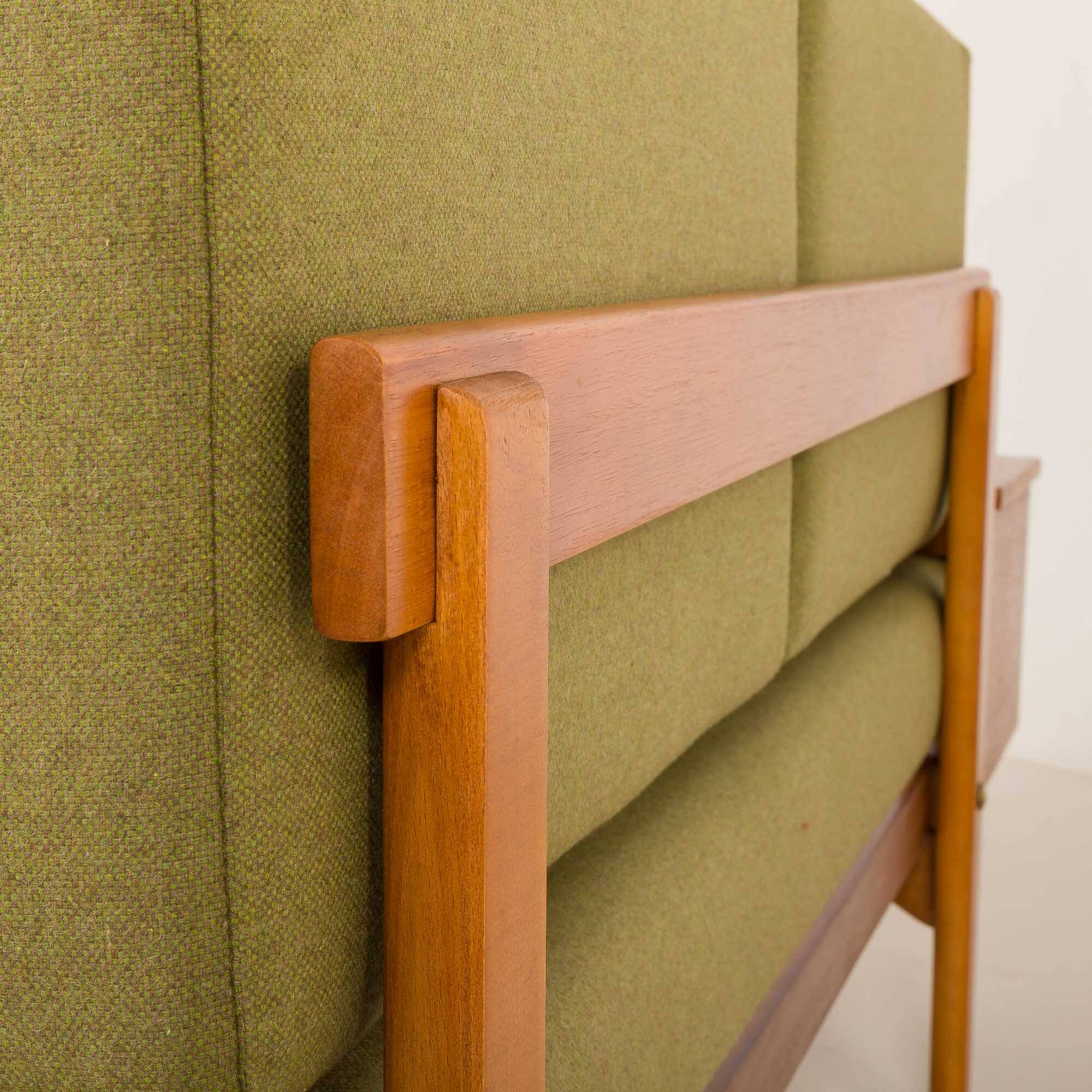 Svane daybed suit, set of 2 sofas and a side table by Igmar Relling, Norway