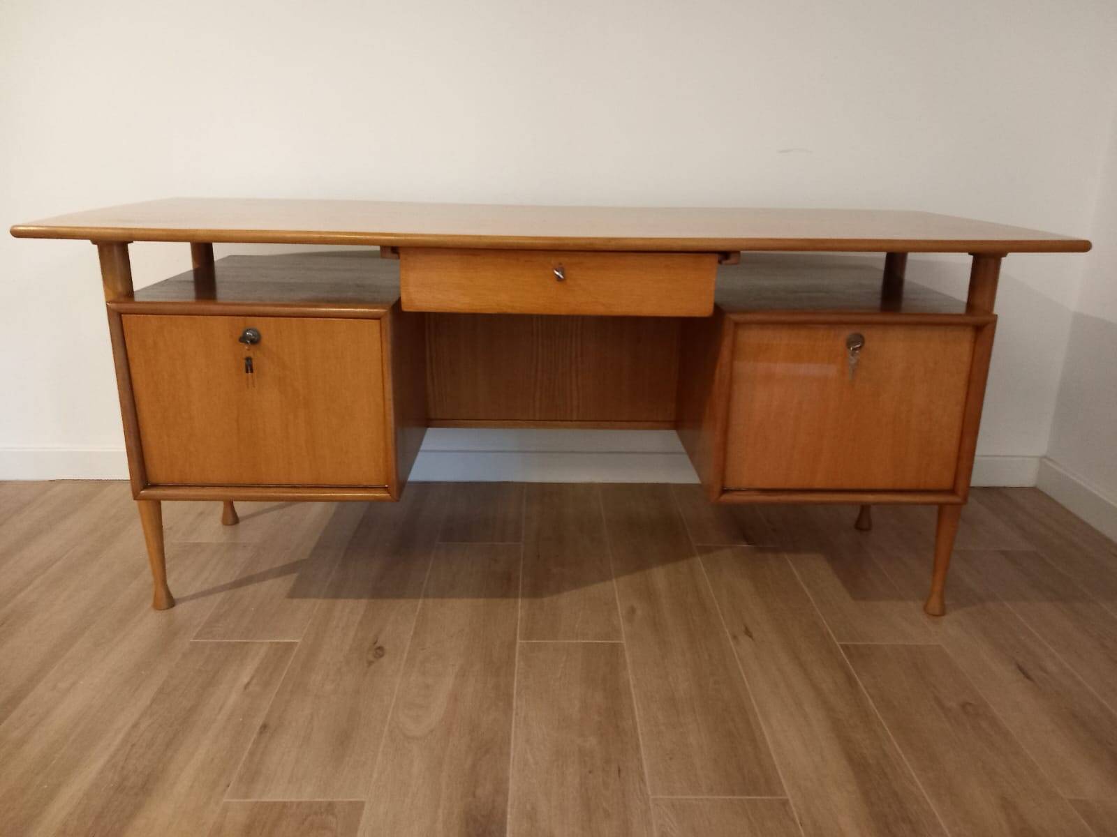 Desk designed by Marian Grabiński, 1960s, Poland