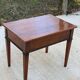 Table d'appoint rectangulaire directoire en bois massif