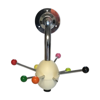 Sputnik coat holder
