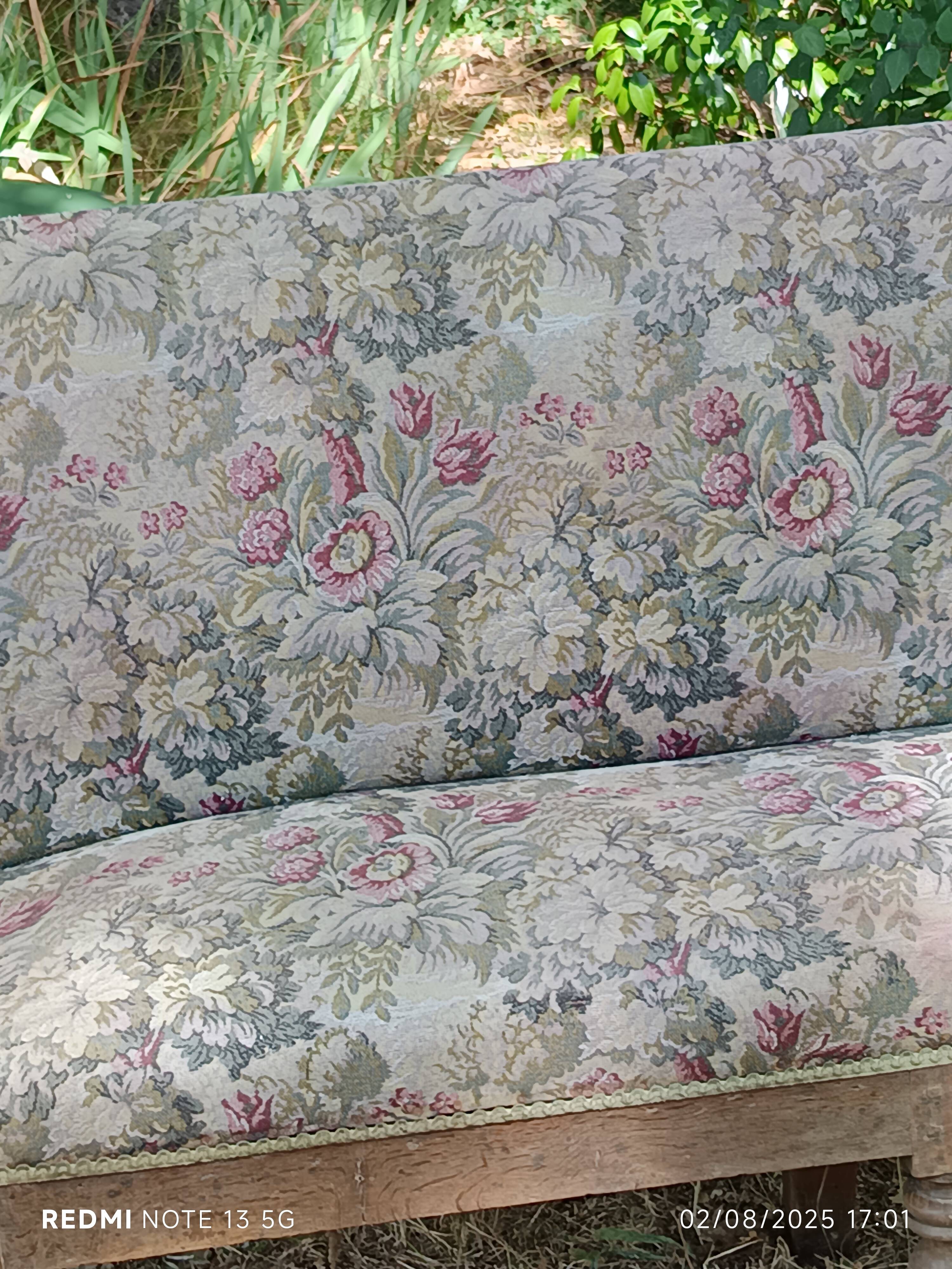 19th century Louis XIII style hallway bench