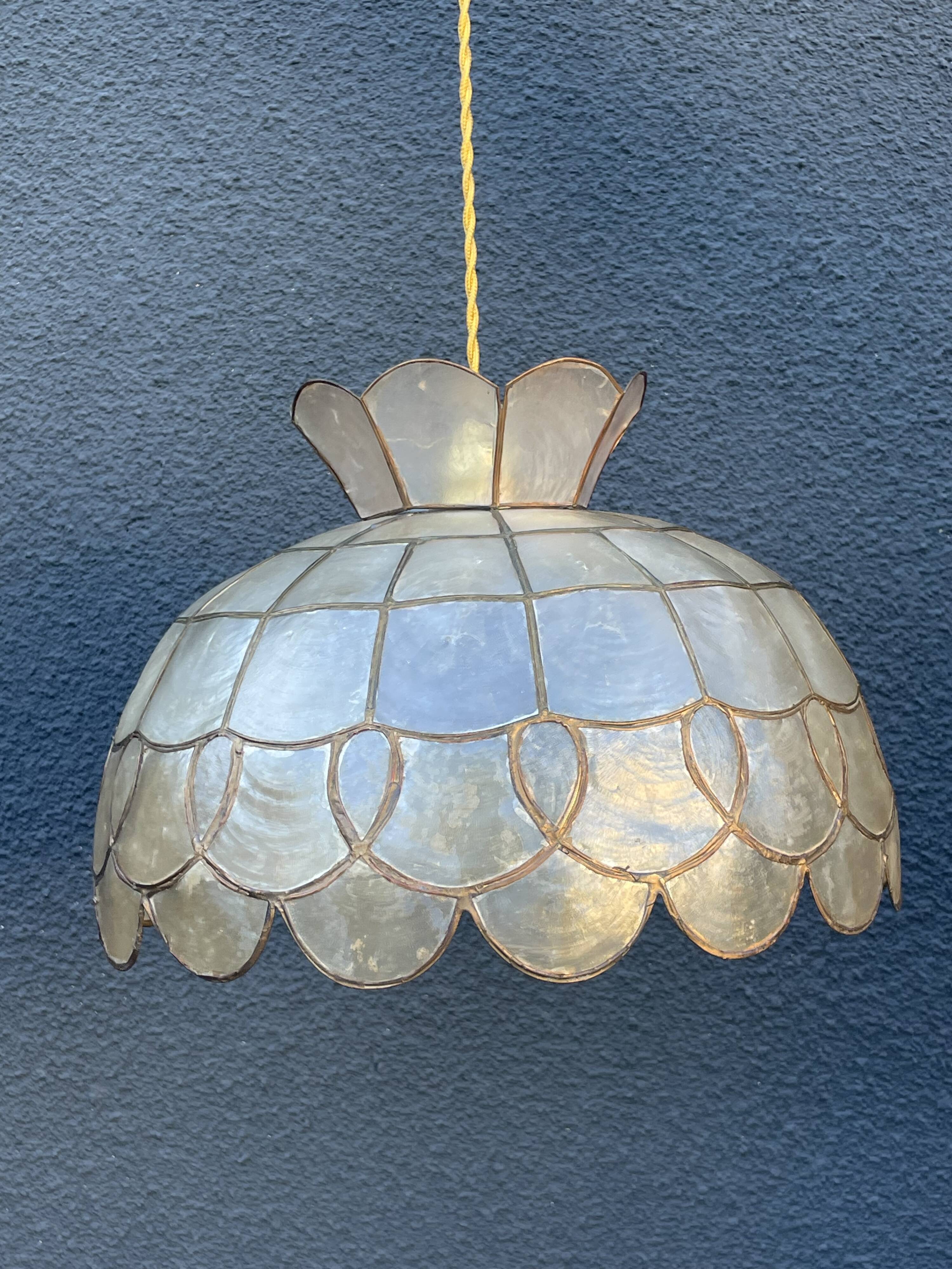 Large pendant lamp with mother-of-pearl and brass shade