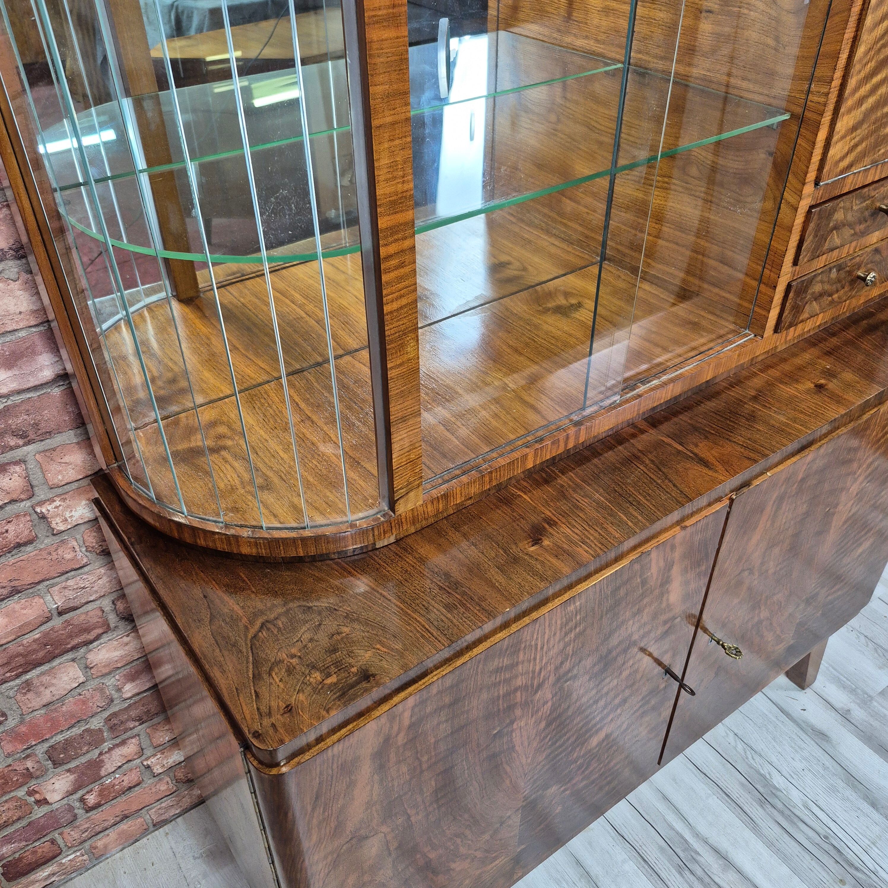 Restored 1960s Mid-Century Walnut Display Cabinet with Slatted Glass