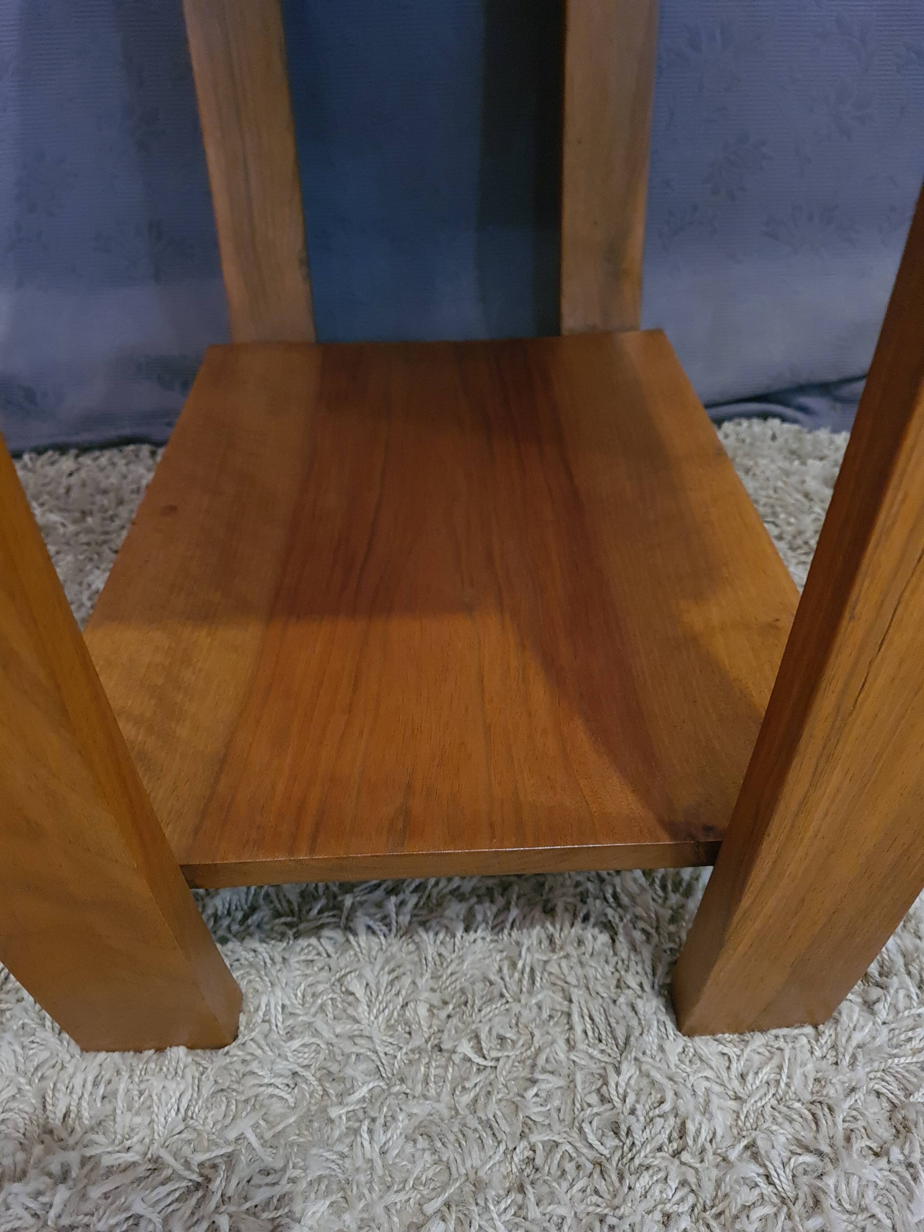 Side table design 50