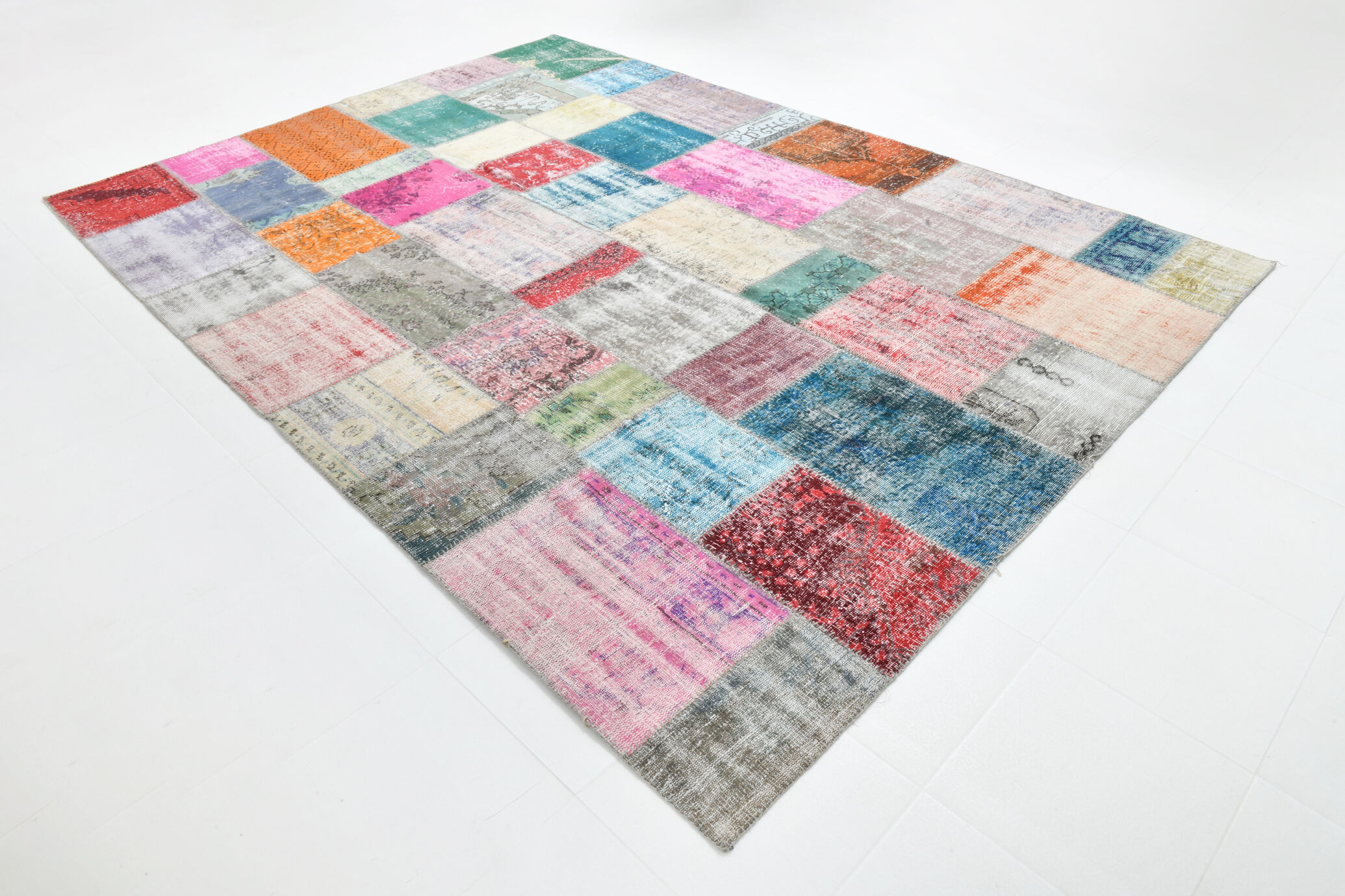 Puzle style vintage rug 354x255cm