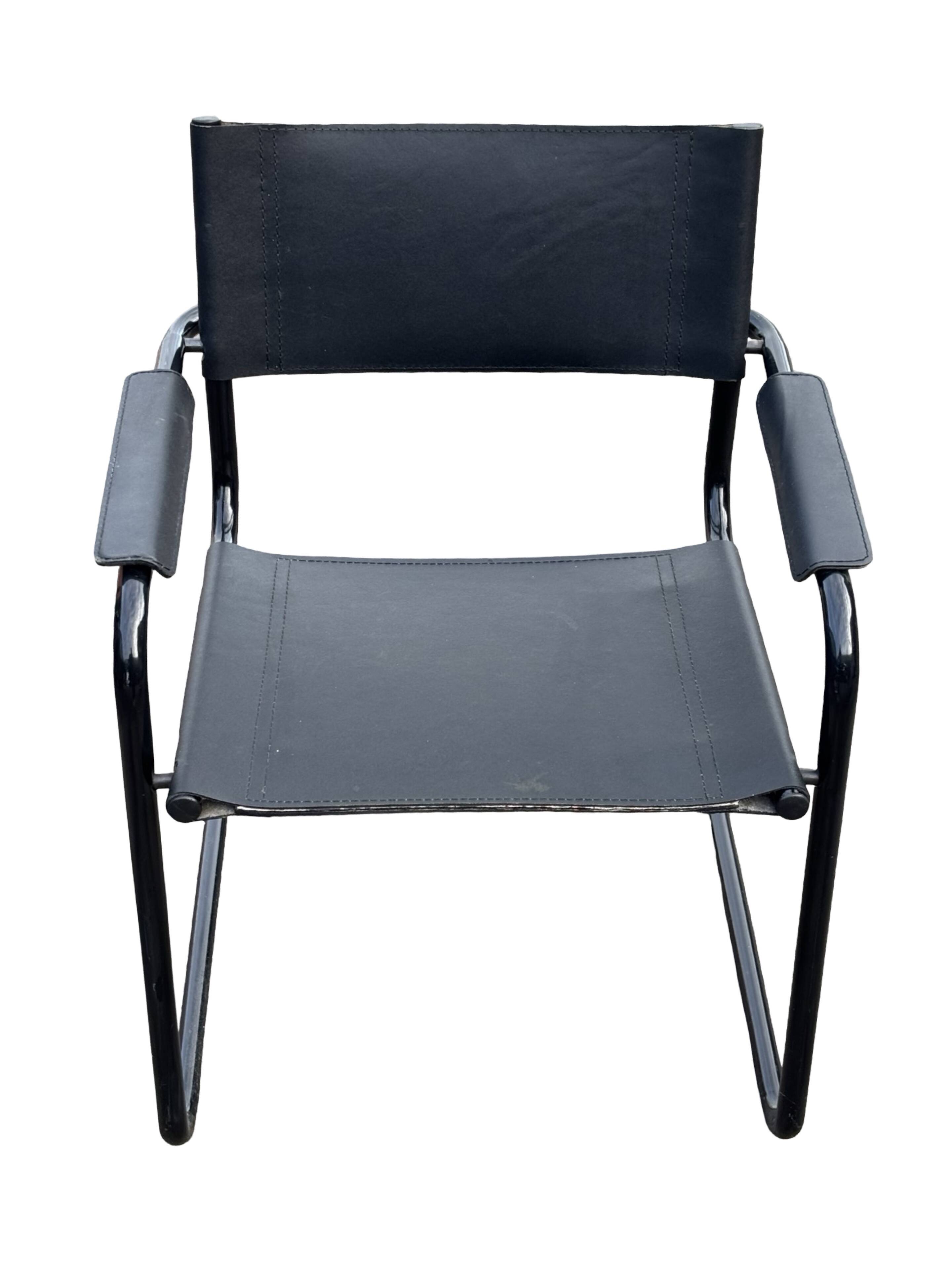 Set of 4 Bauhaus cantilever chairs in black imitation leather design