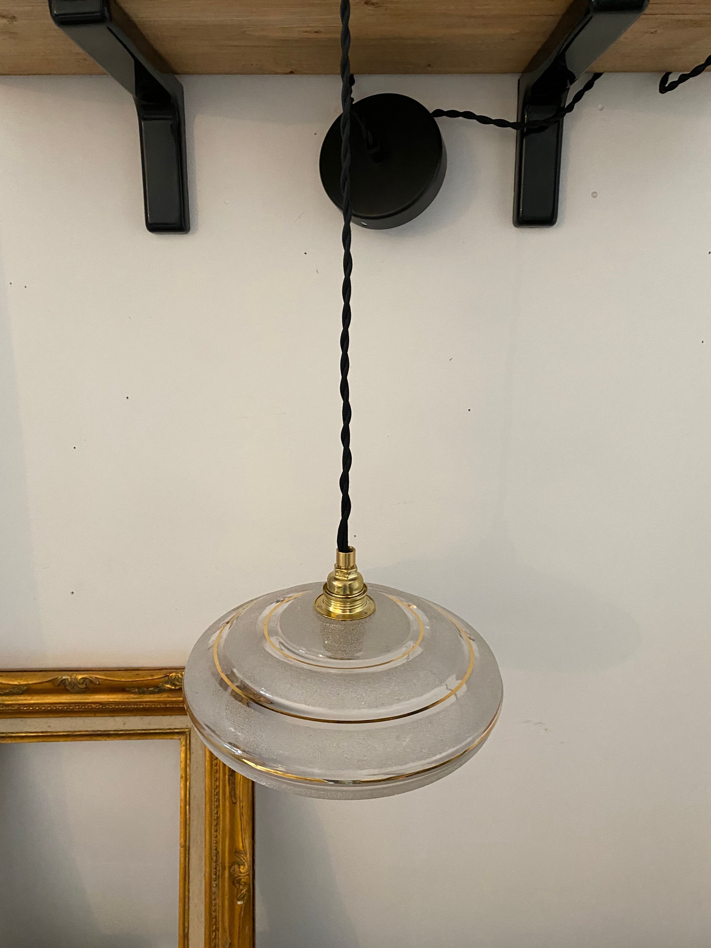 Vintage globe suspension