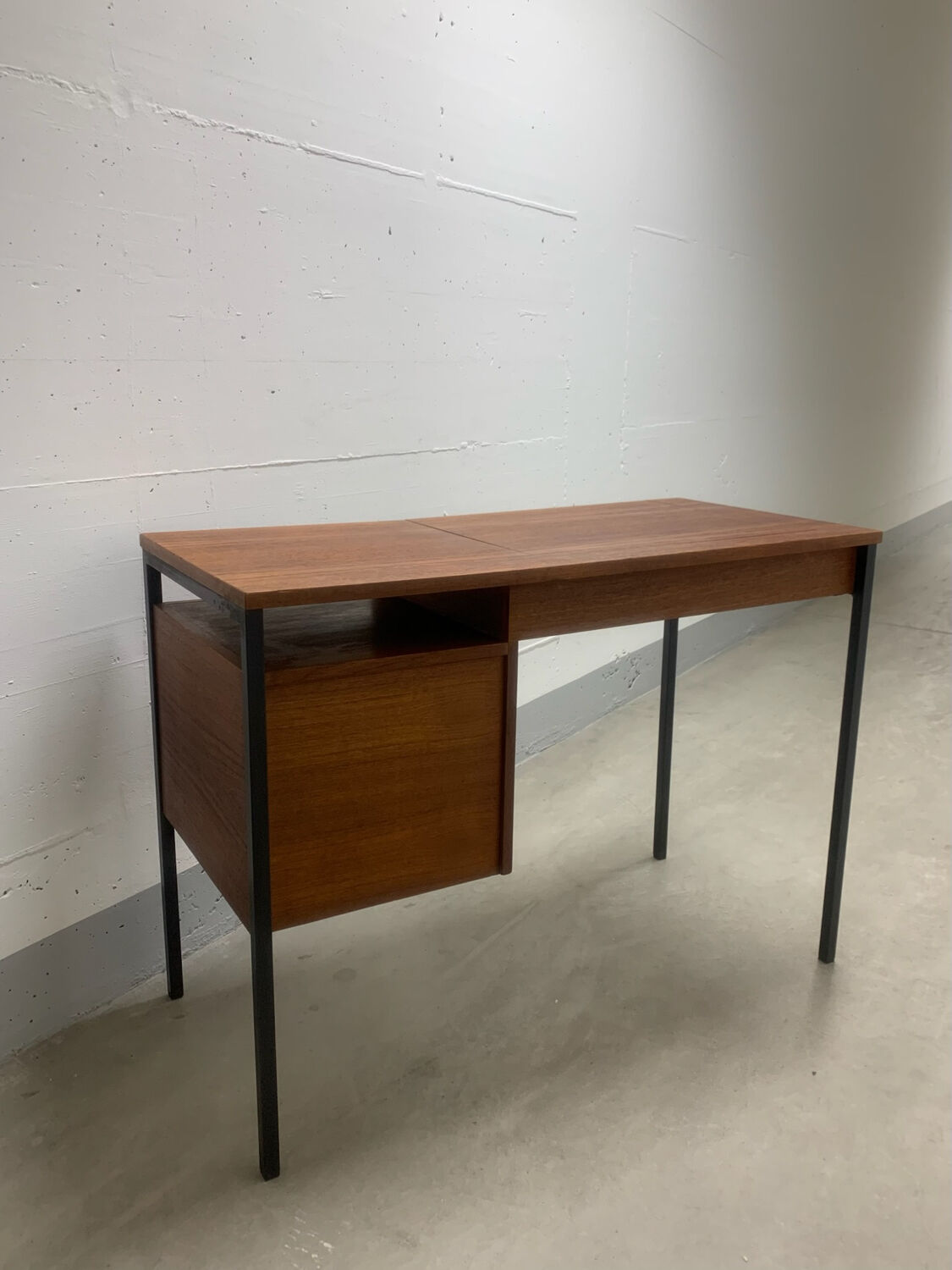 Scandinavian desk in teak & metal 1960s