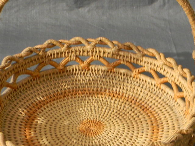 Round basket old braided.
